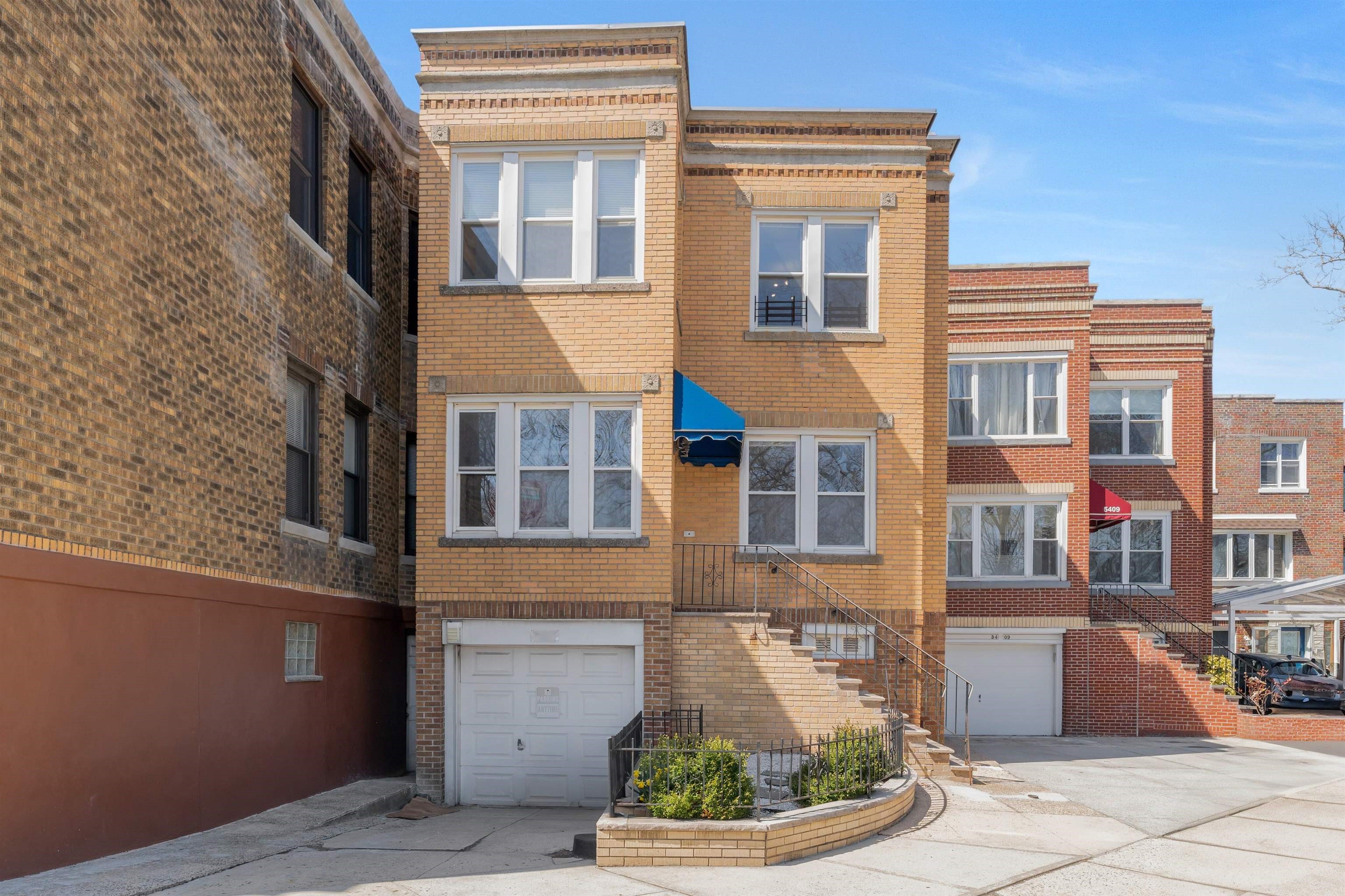 5407 BLVD EAST Unit: 1