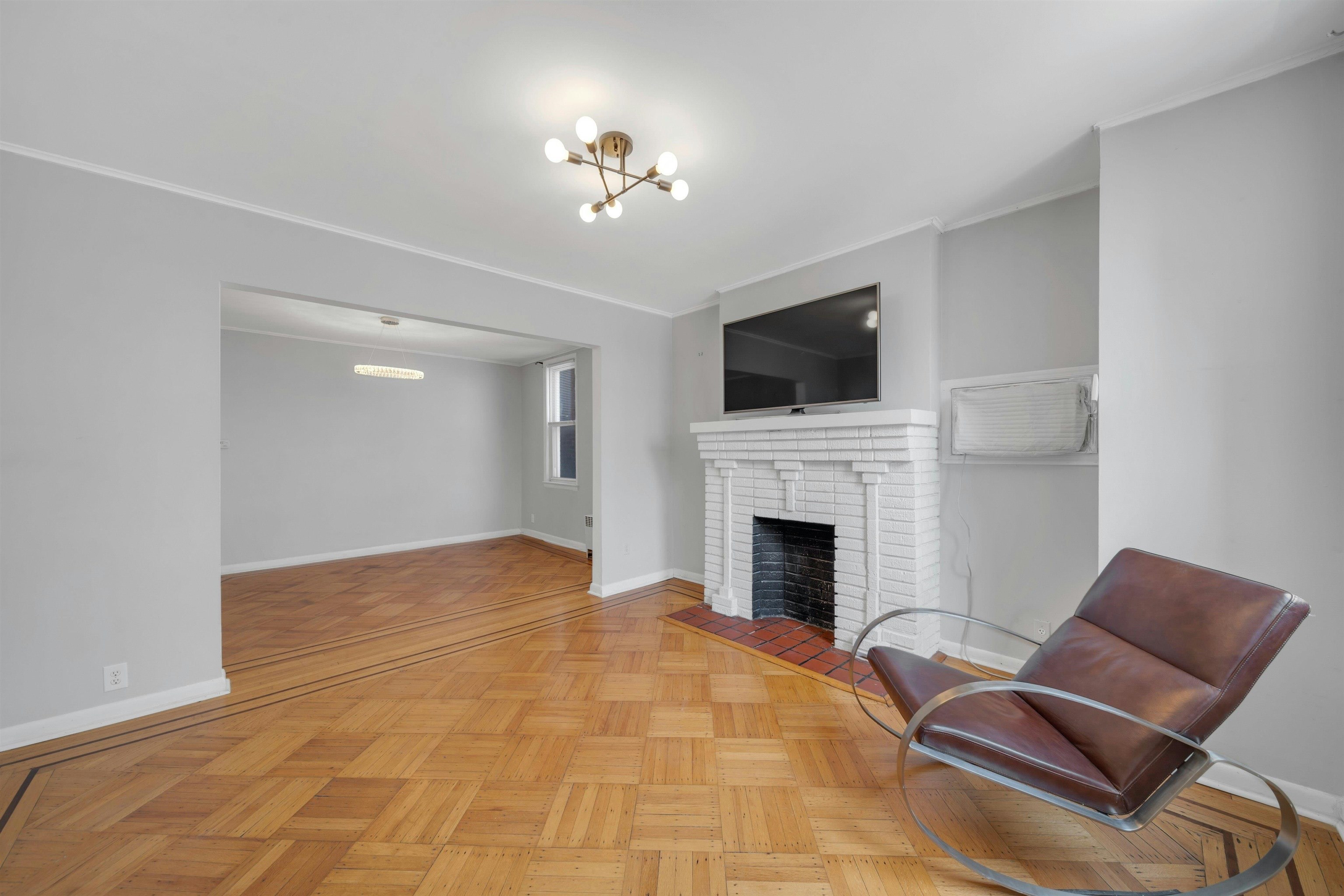 5407 BLVD EAST Unit: 1