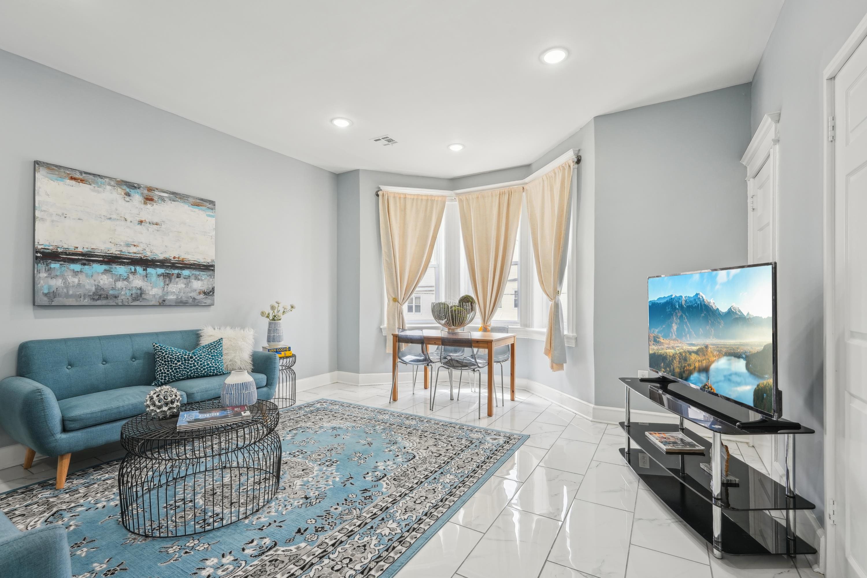 214 WEGMAN PARKWAY Unit: 2