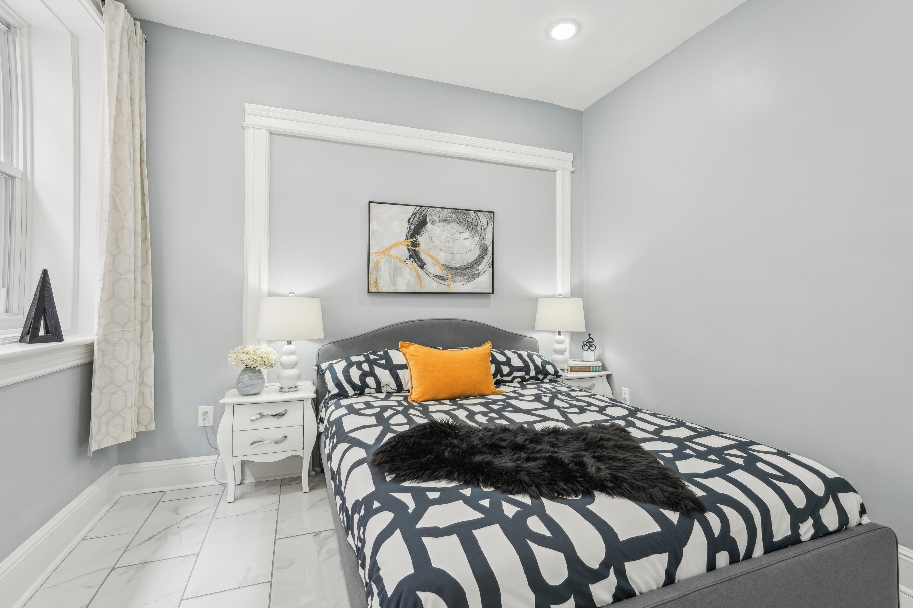 214 WEGMAN PARKWAY Unit: 1