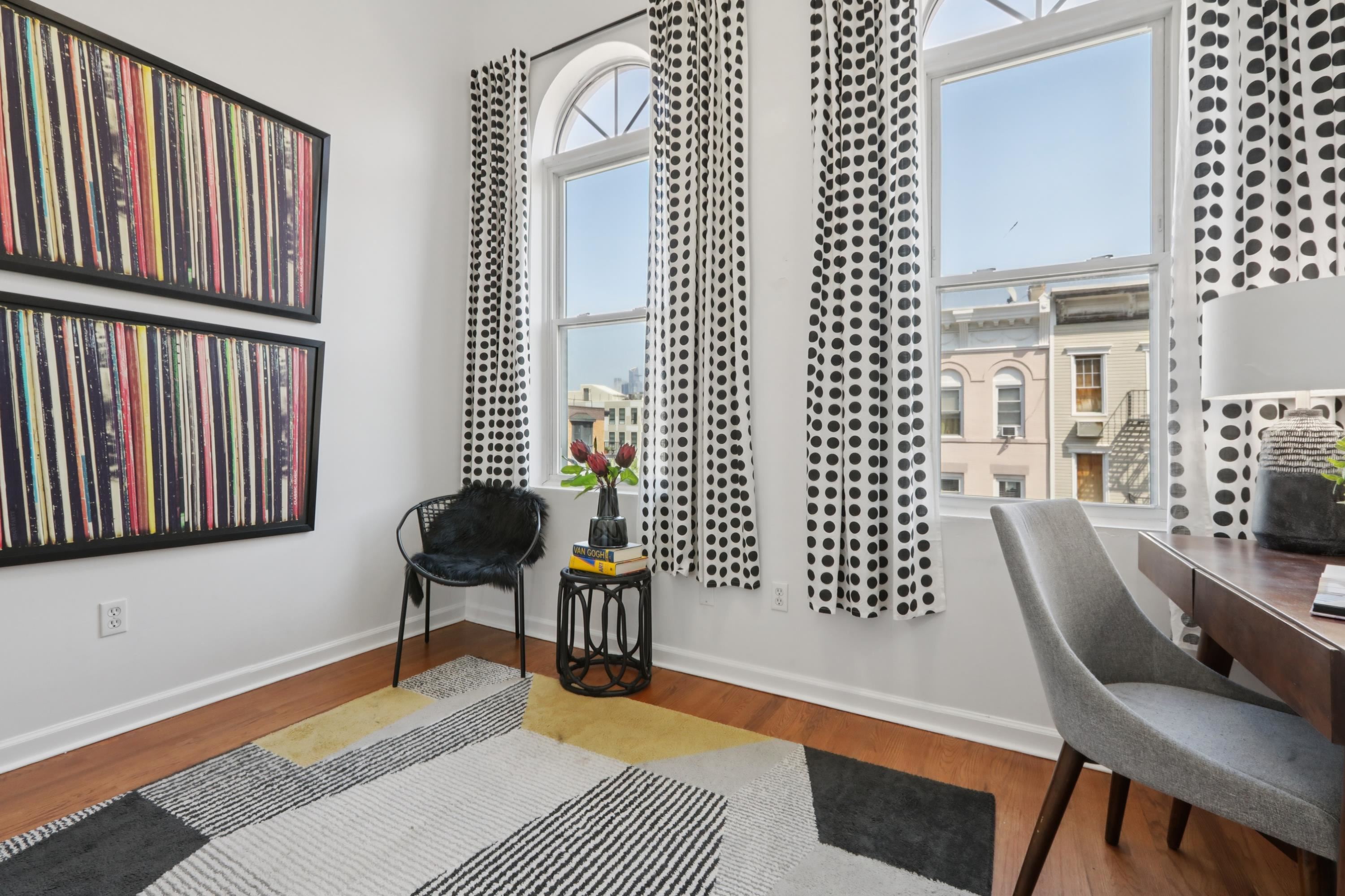 420 MONROE ST Unit: 4L