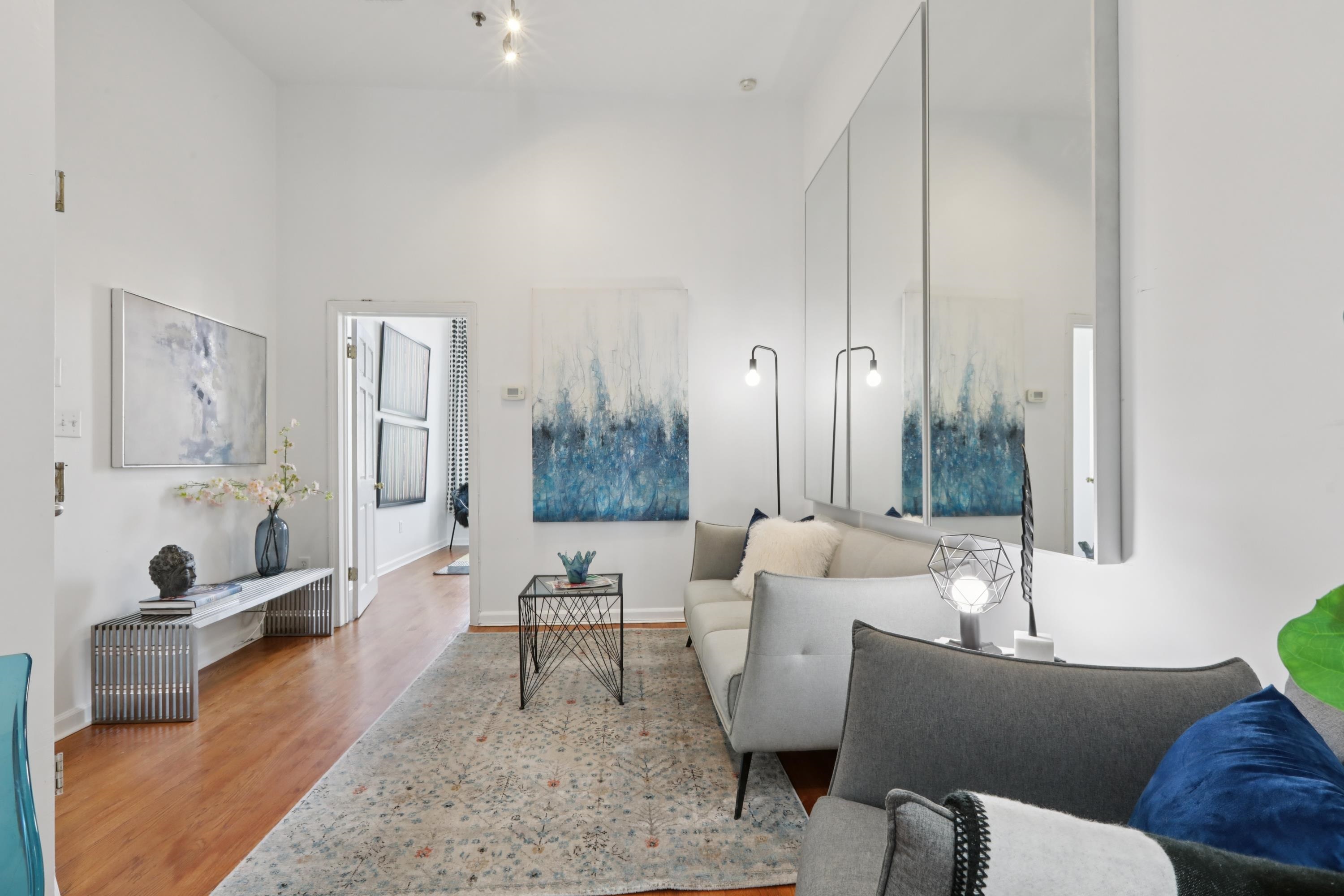 420 MONROE ST Unit: 4L