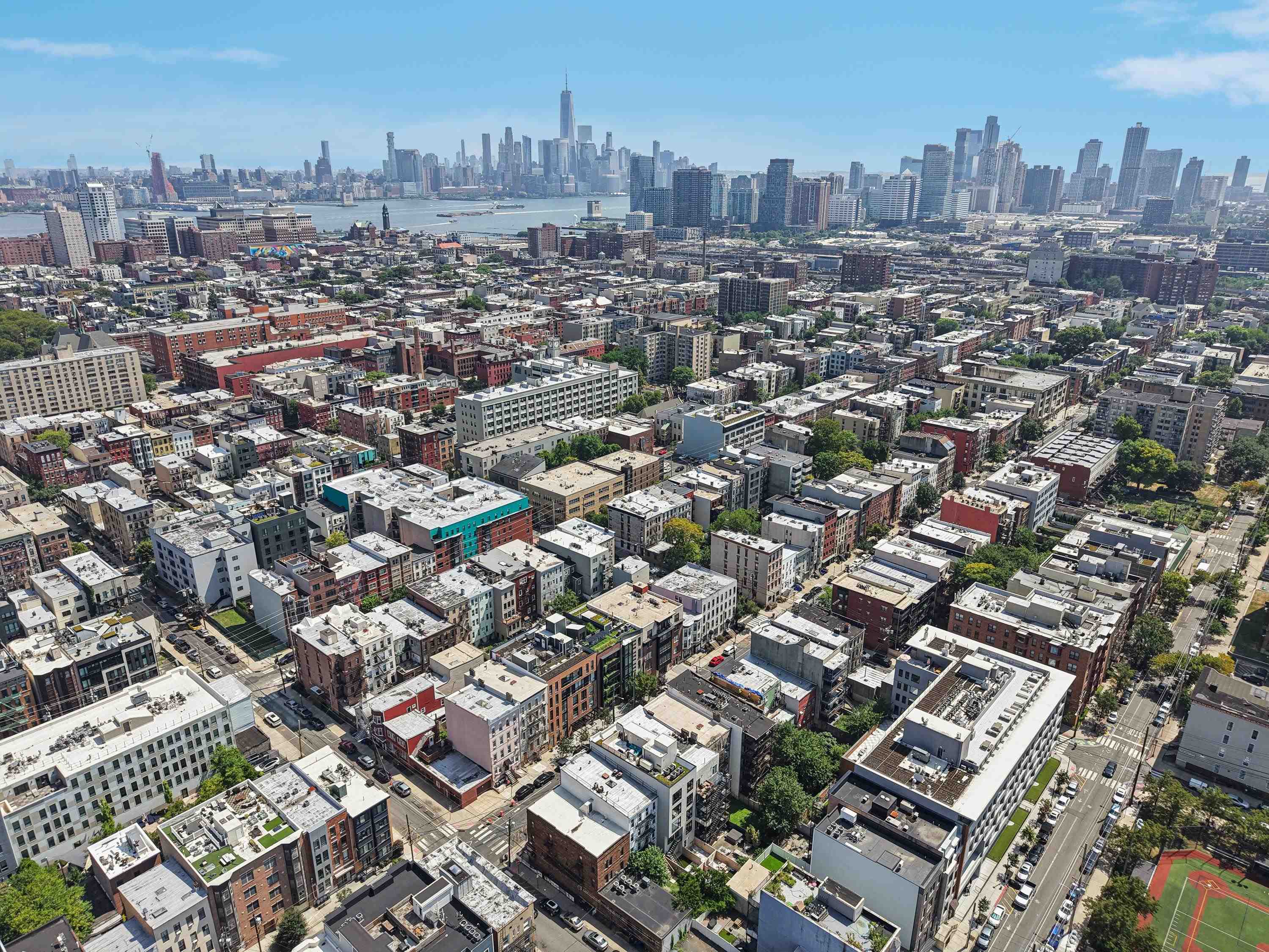 420 MONROE ST Unit: 4L
