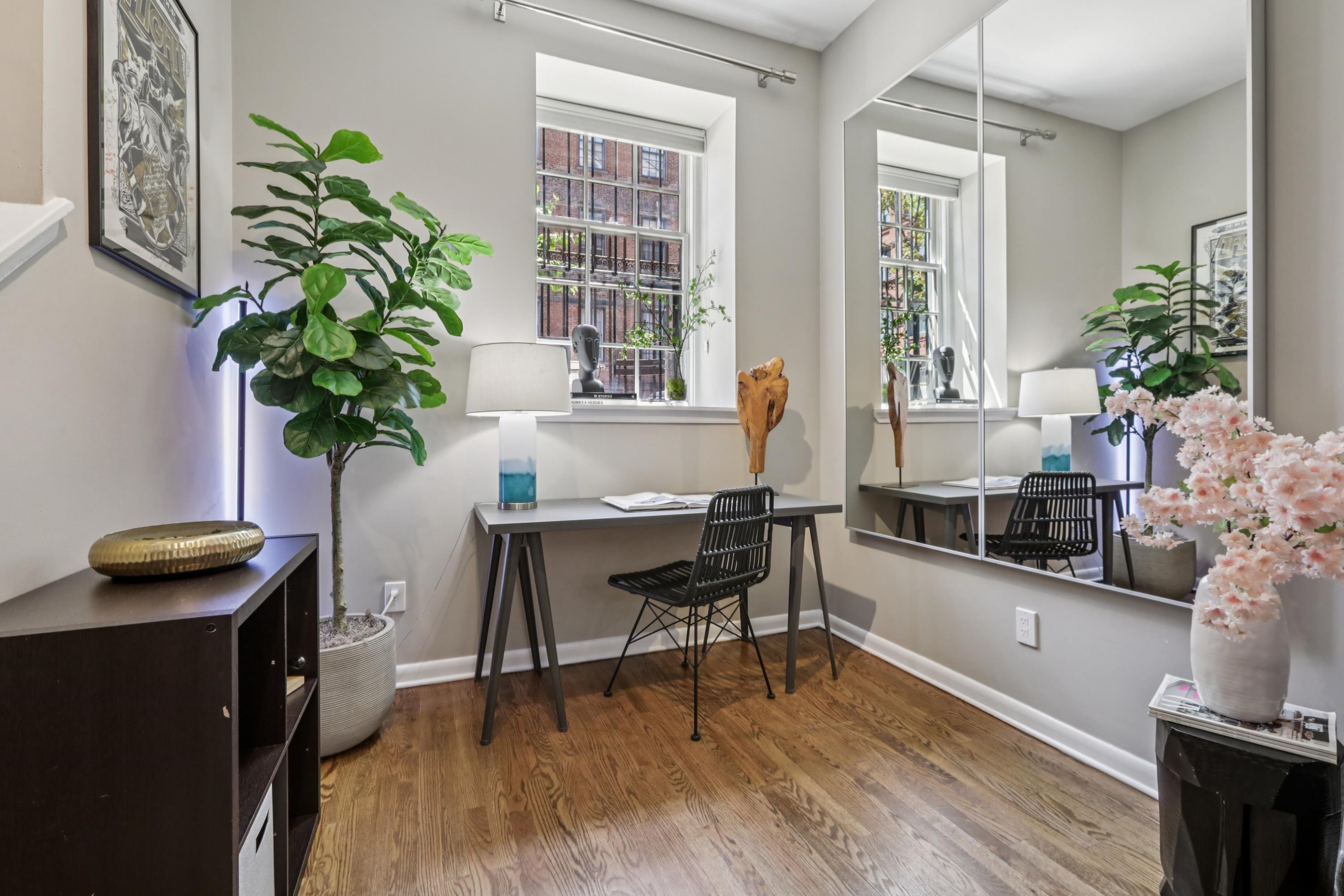 186 WAYNE ST Unit: 106D