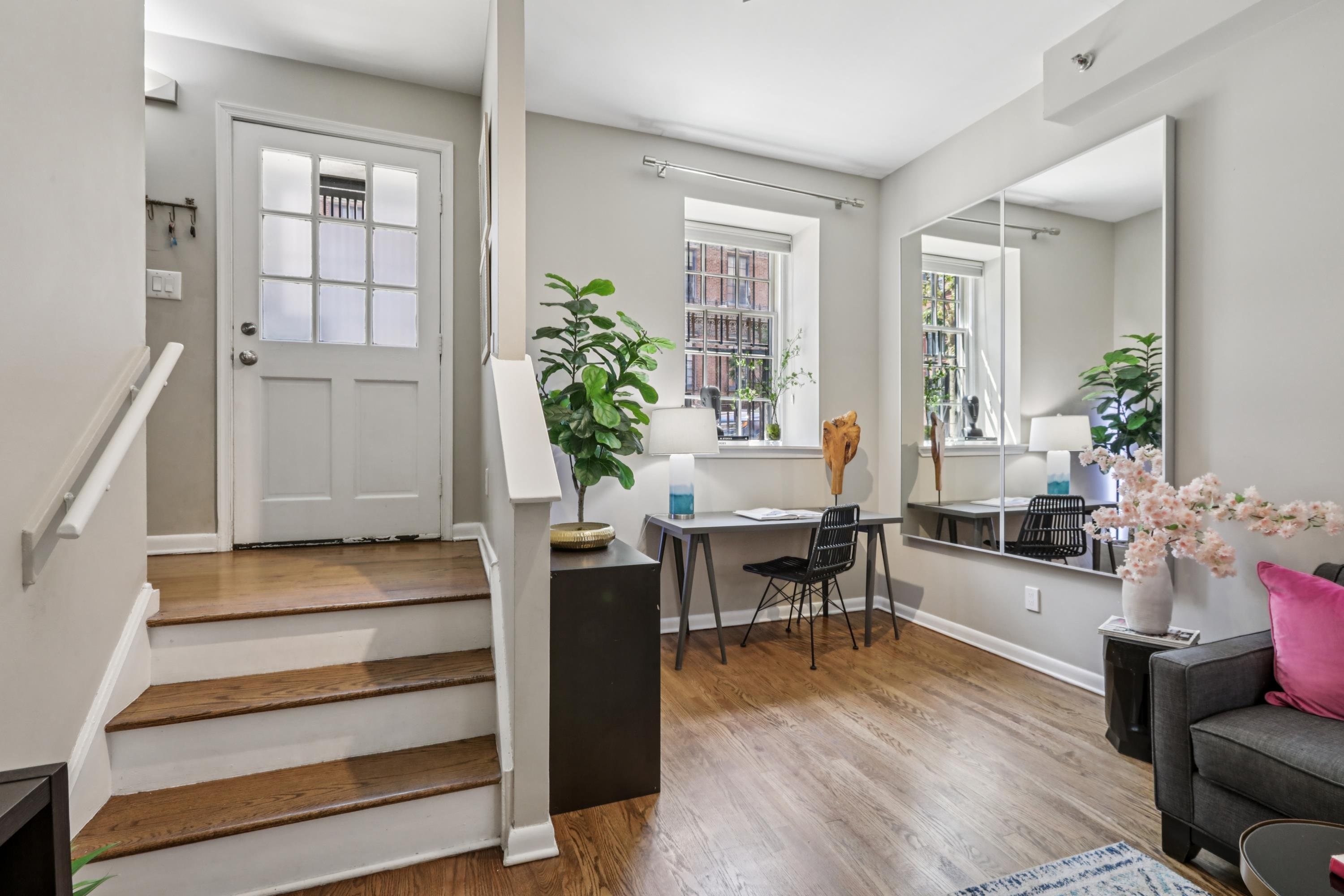 186 WAYNE ST Unit: 106D