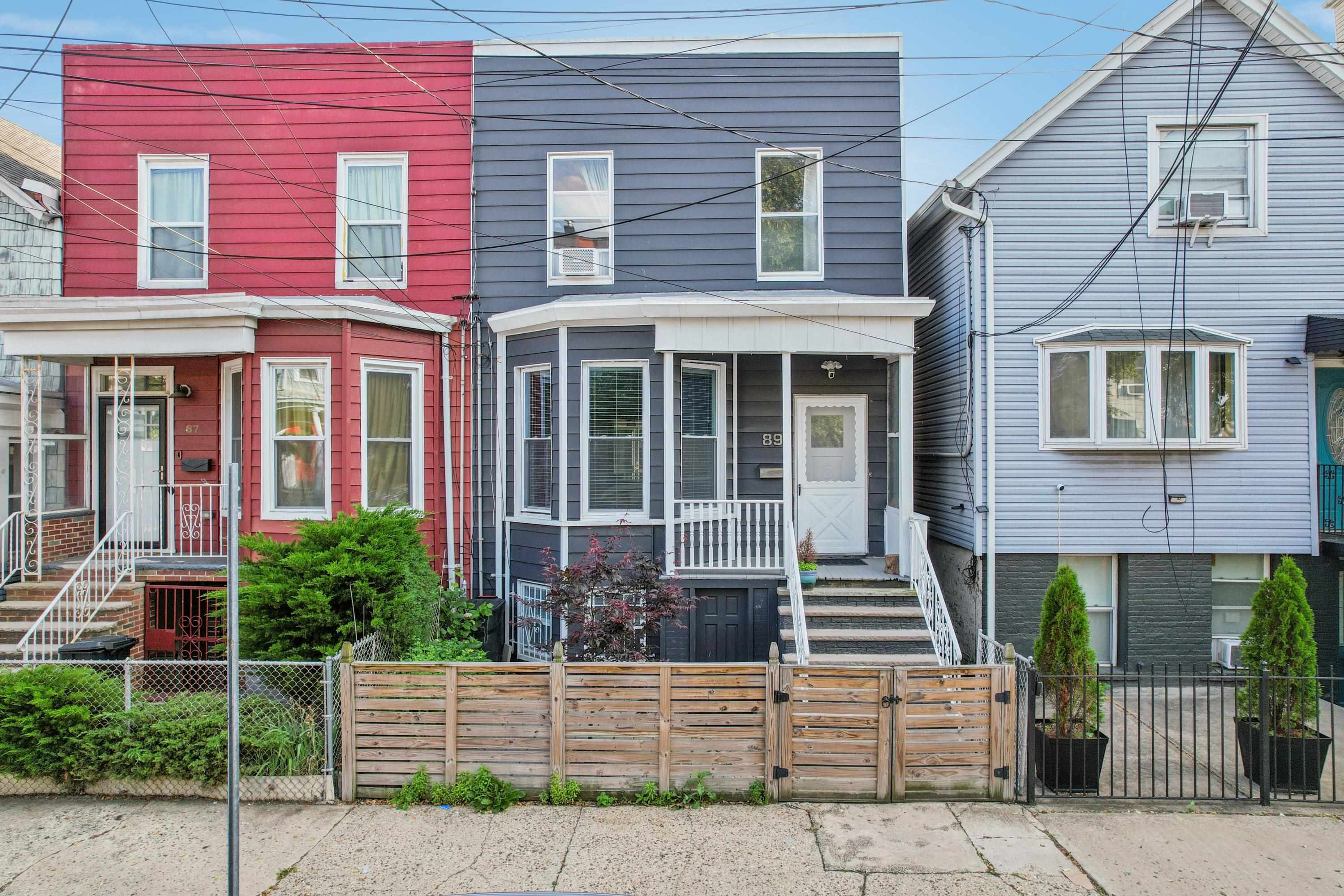 89 PROSPECT ST