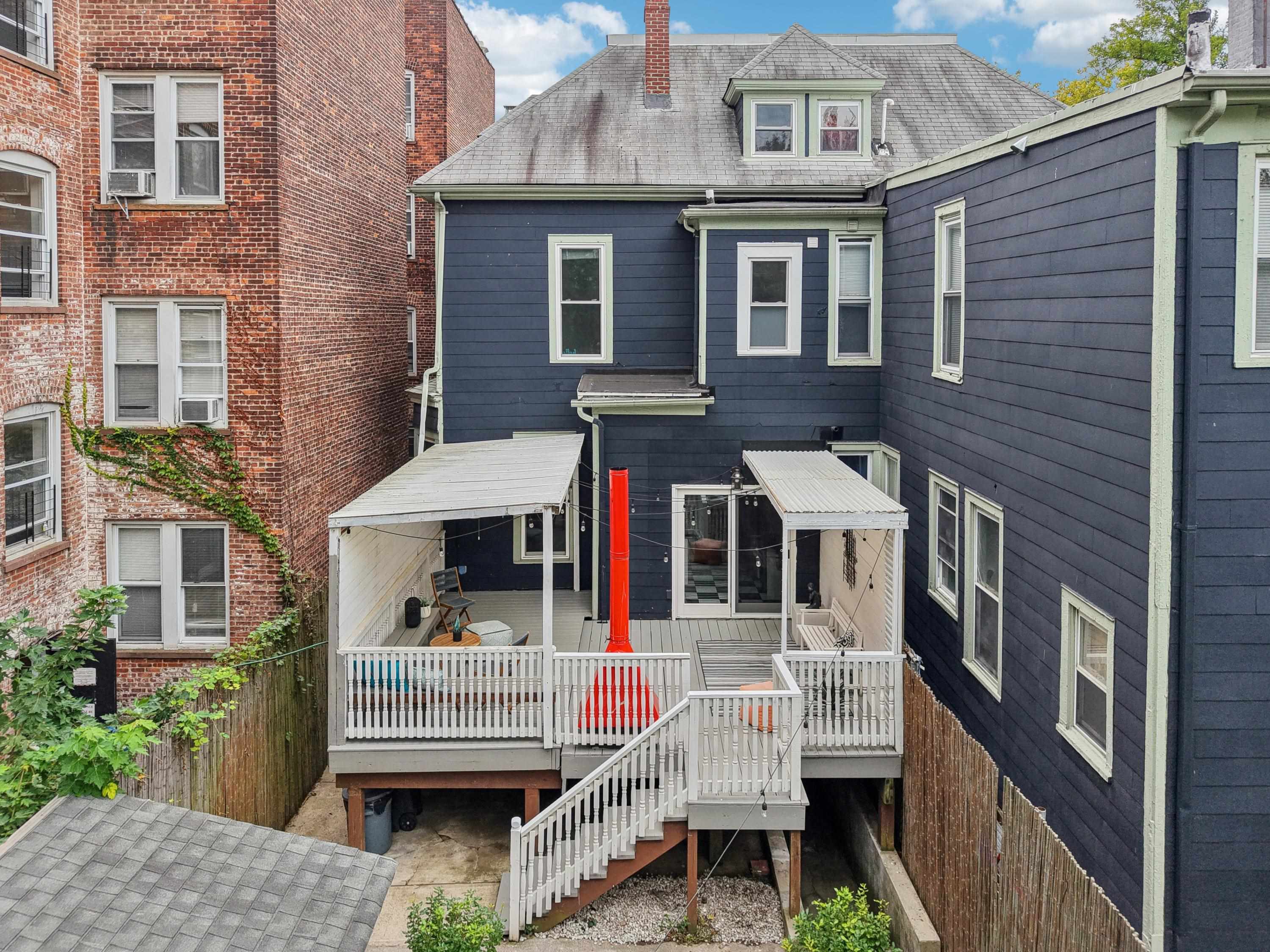 24 EMORY ST