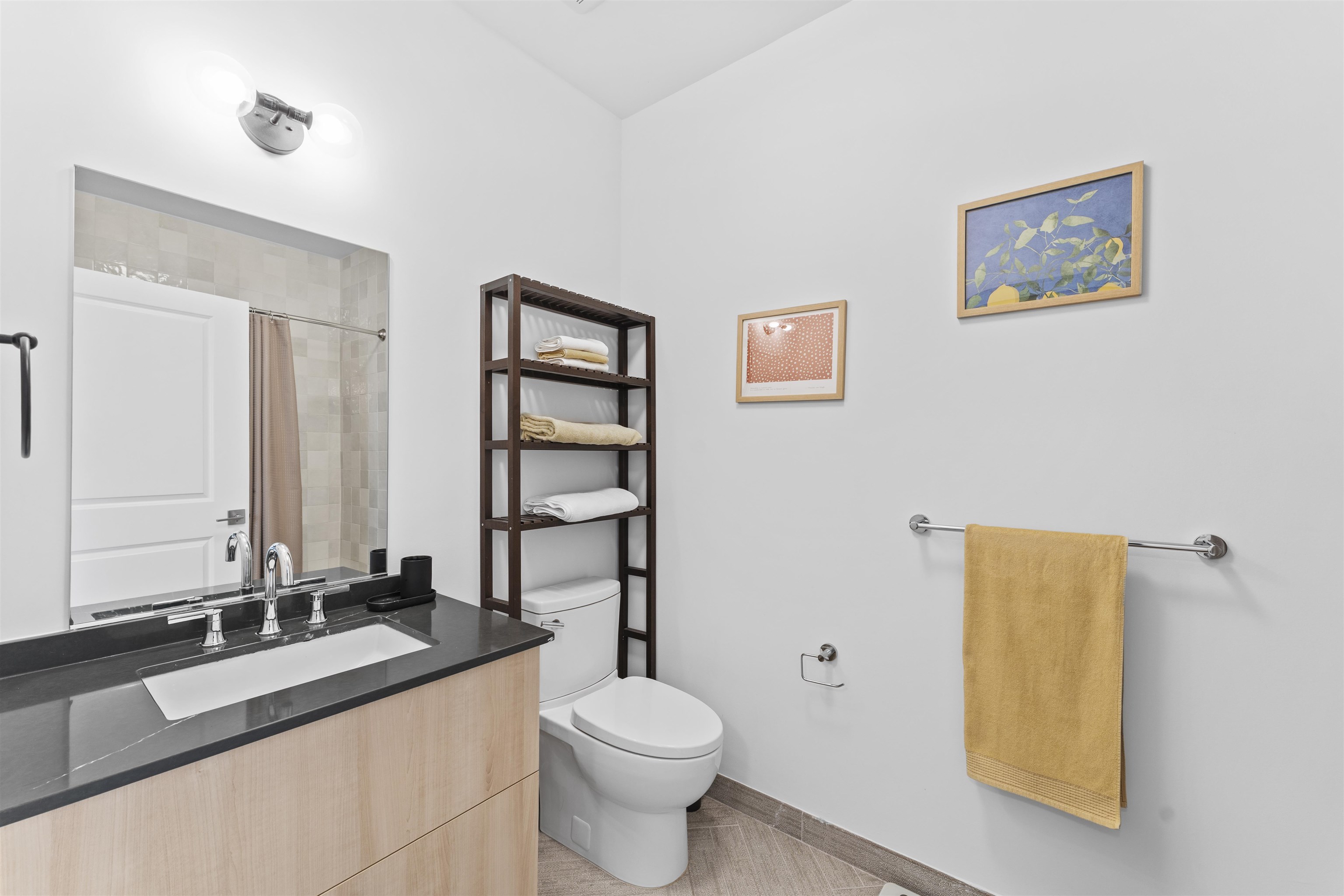 348 BALDWIN AVE Unit: 402