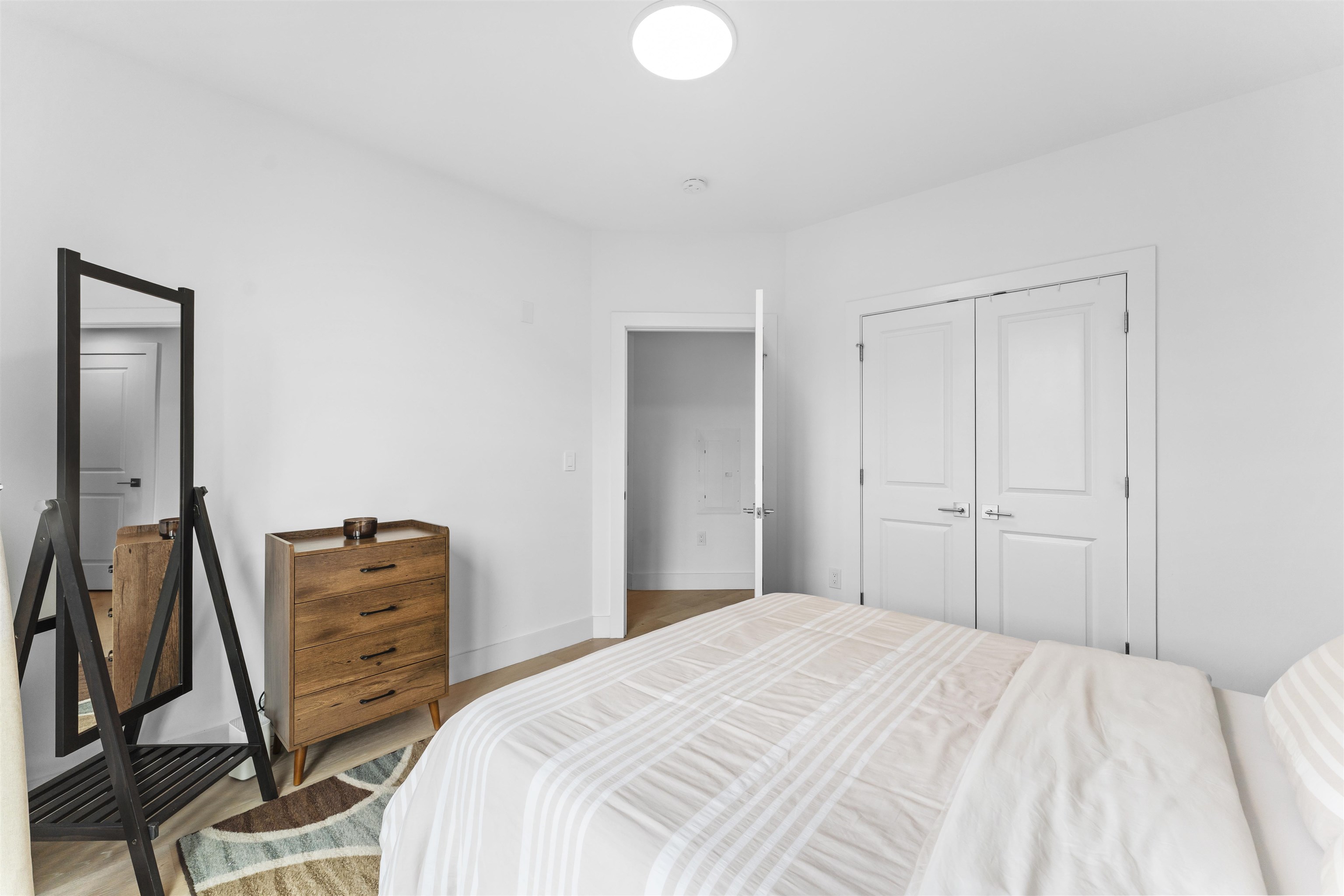 348 BALDWIN AVE Unit: 402