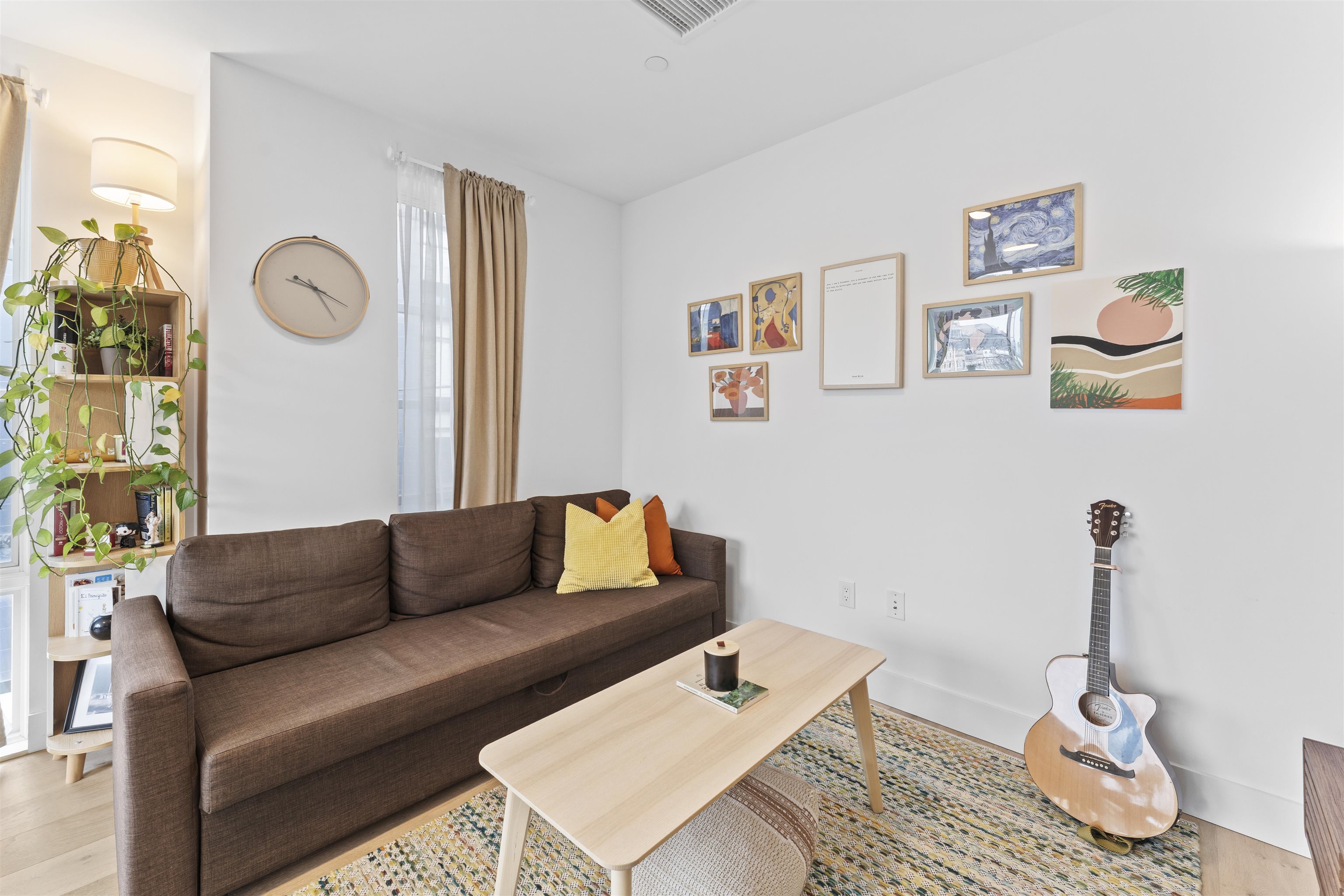 348 BALDWIN AVE Unit: 402