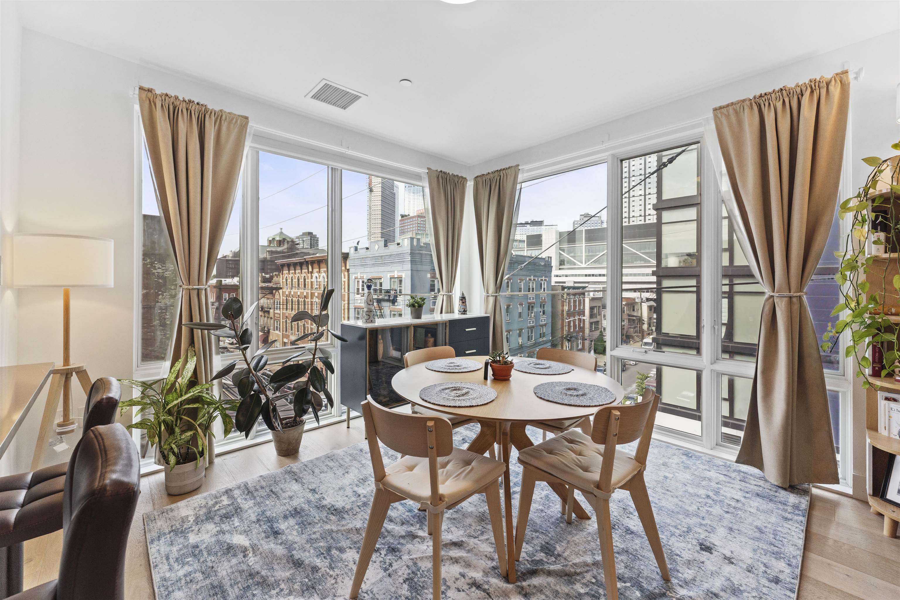 348 BALDWIN AVE Unit: 402