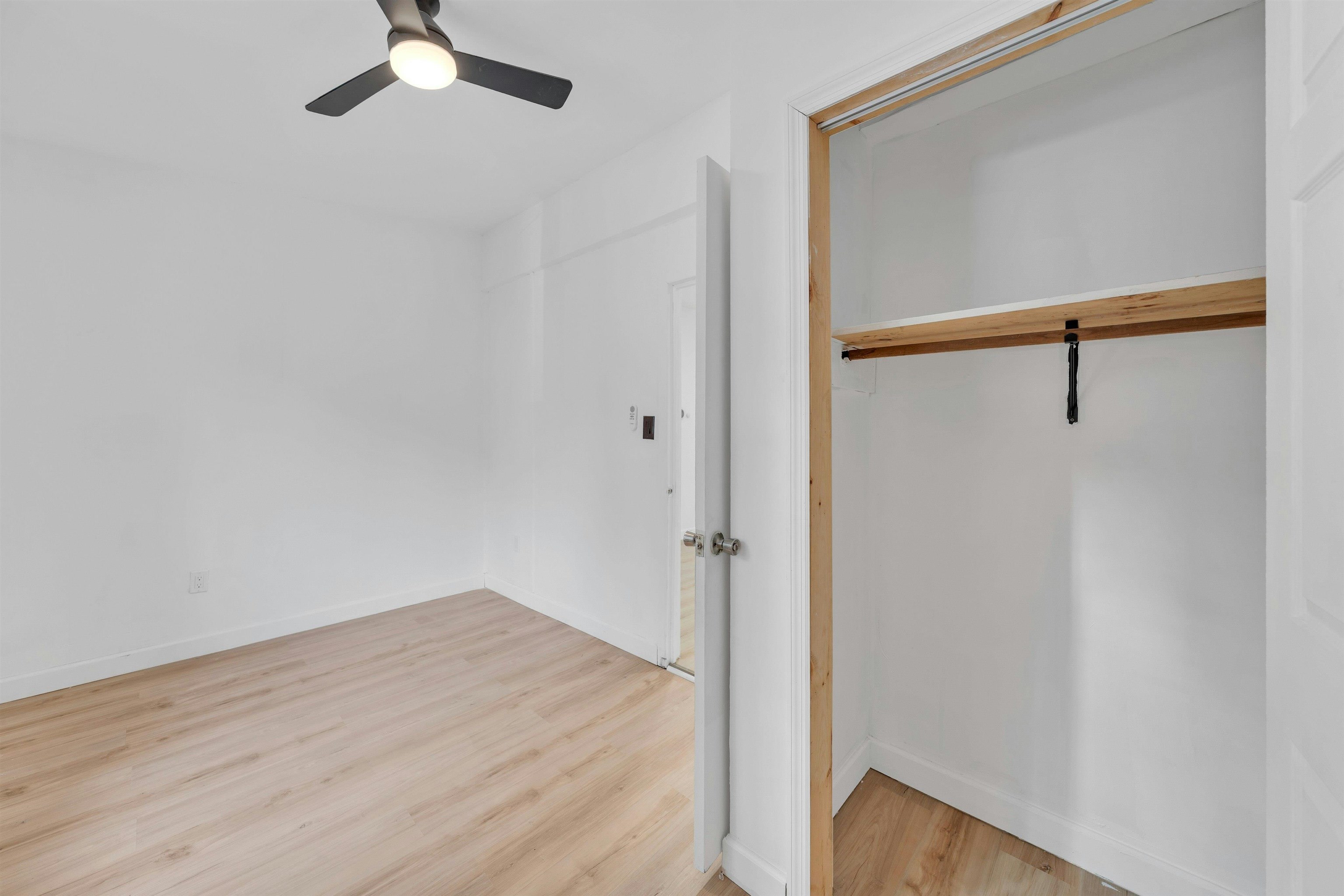 110 34TH ST Unit: #1