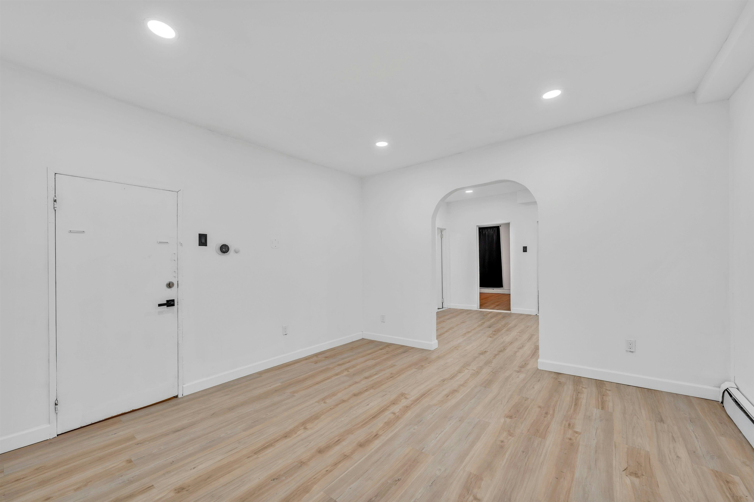 110 34TH ST Unit: #1