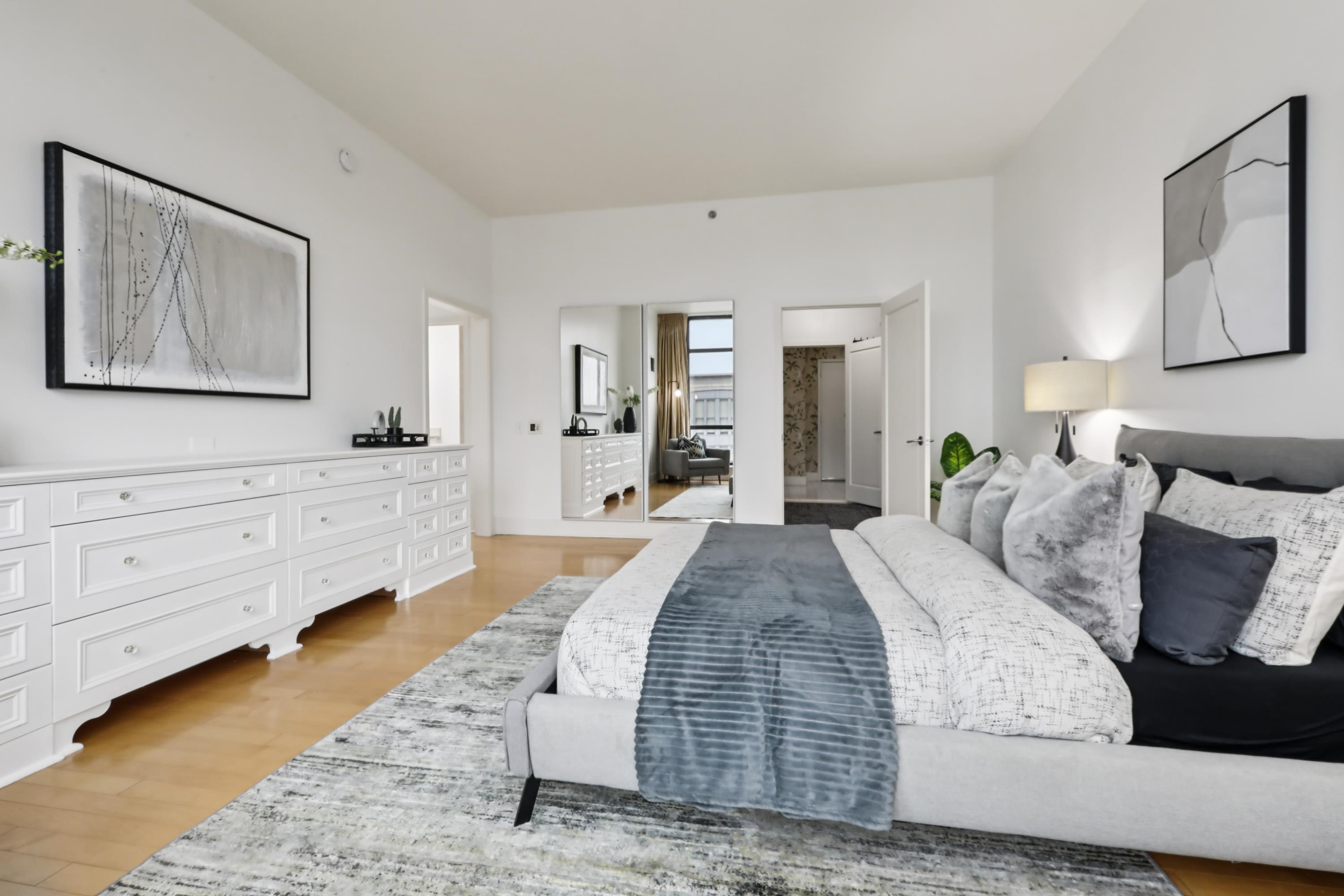 1025 MAXWELL LANE Unit: 1201