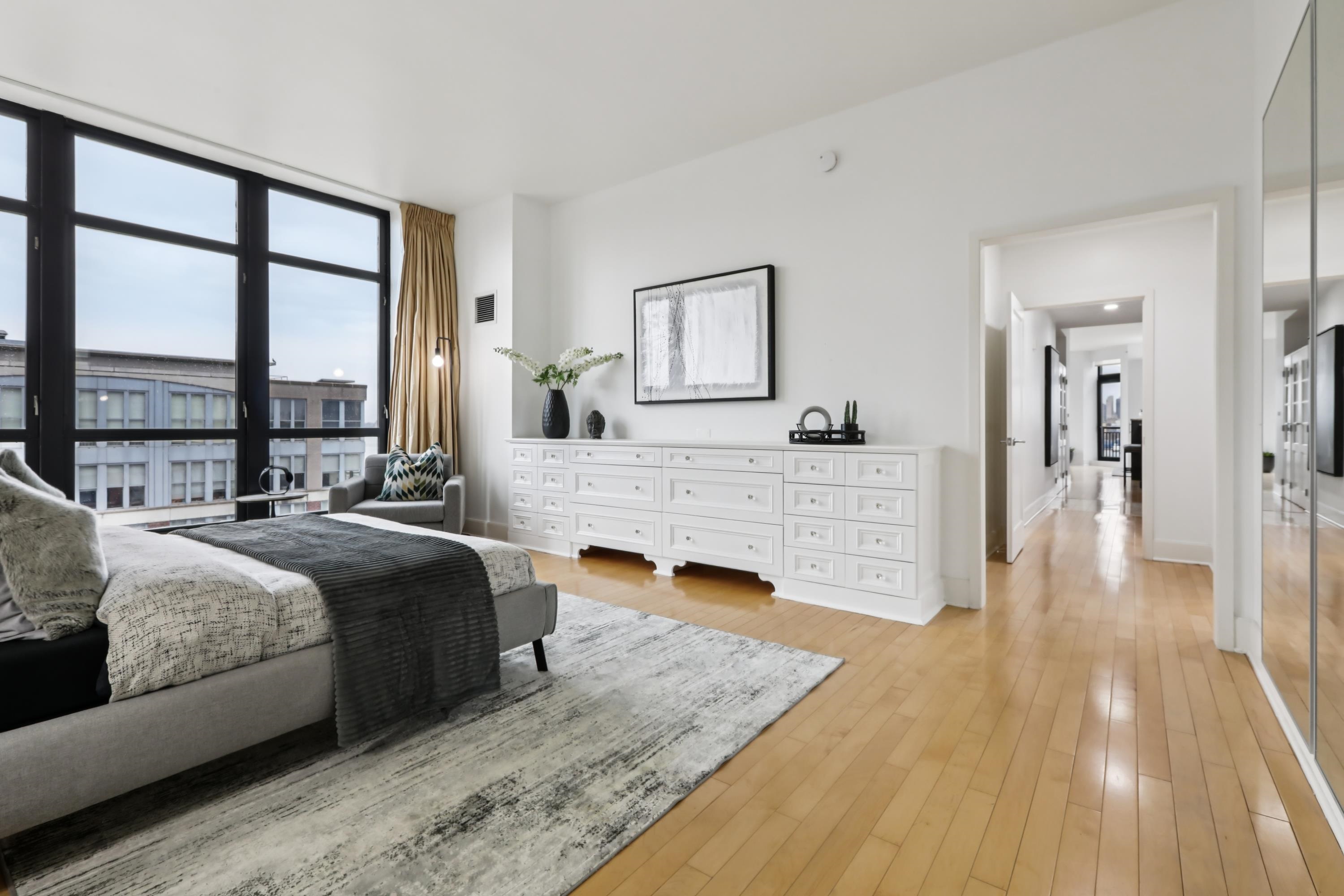 1025 MAXWELL LANE Unit: 1201