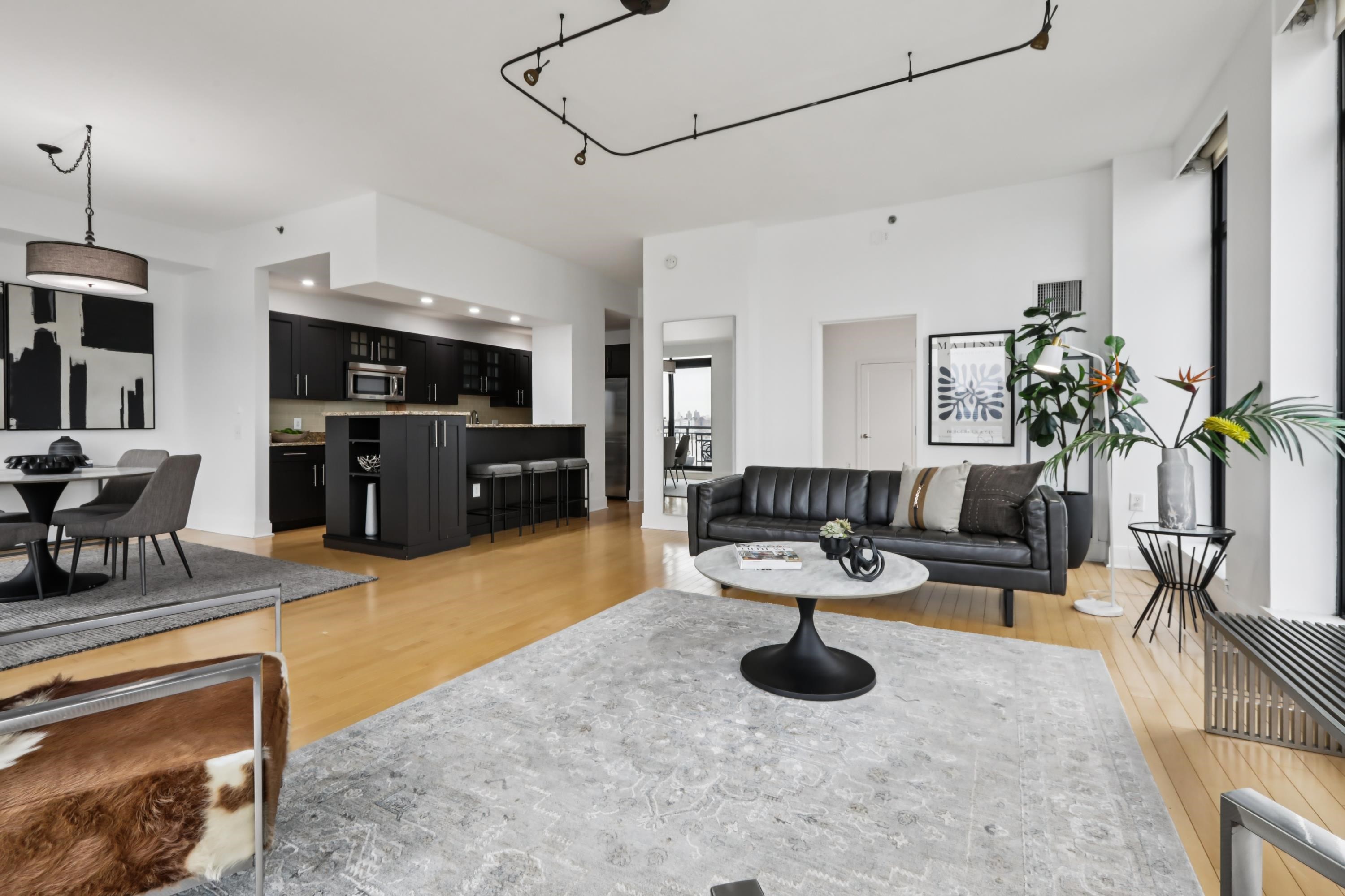 1025 MAXWELL LANE Unit: 1201