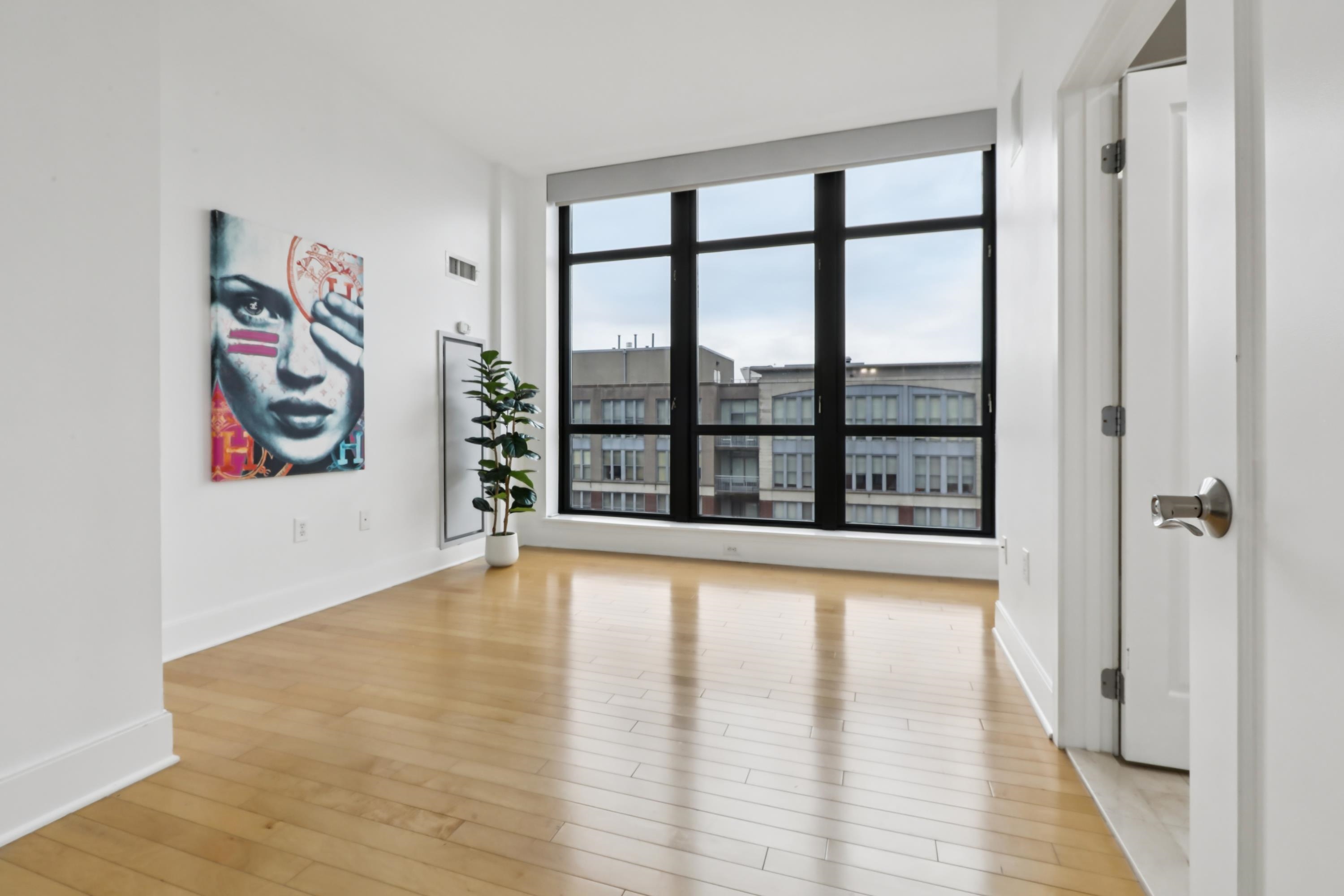 1025 MAXWELL LANE Unit: 1201