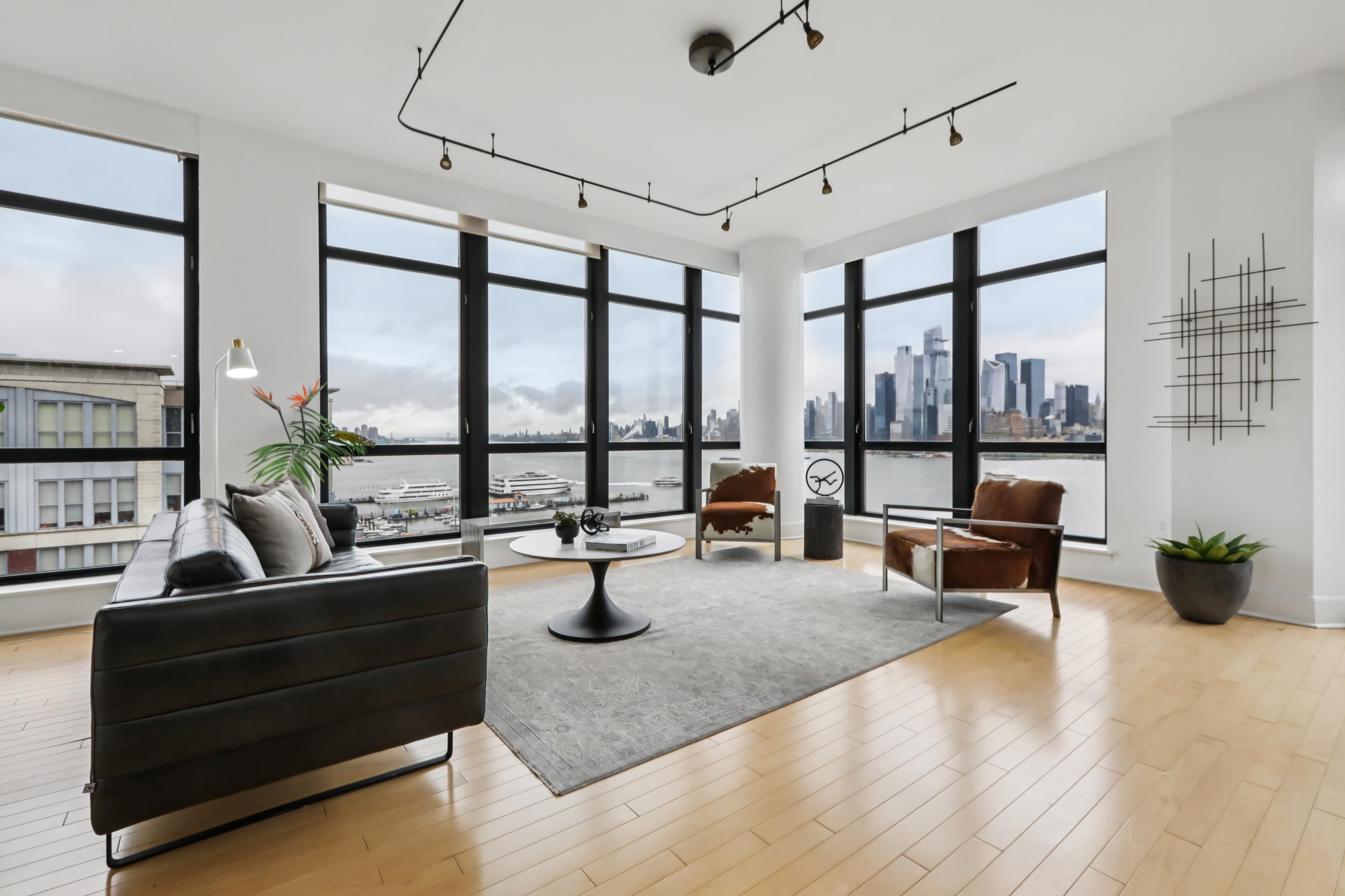 1025 MAXWELL LANE Unit: 1201