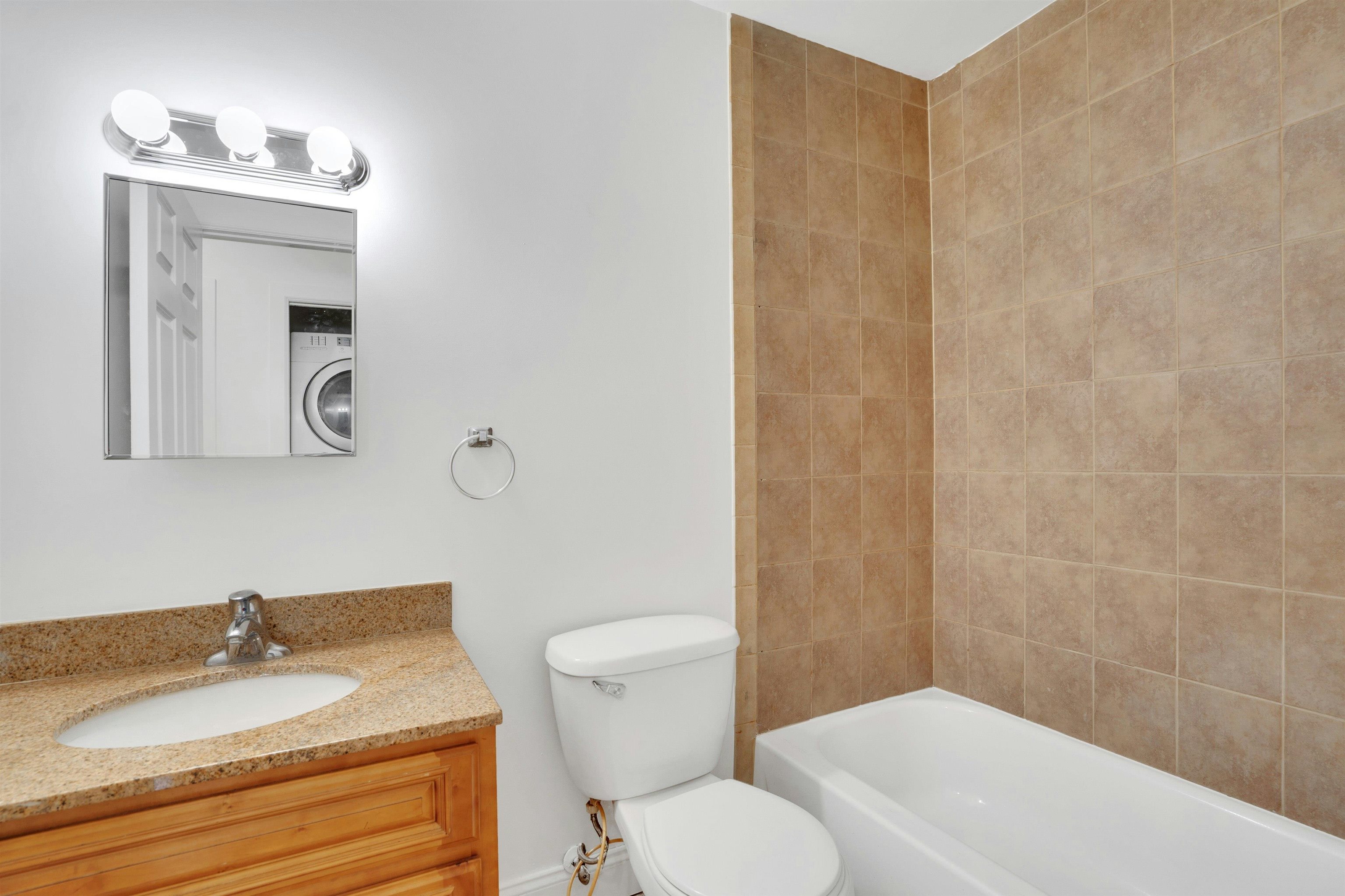 230 71ST ST Unit: 102