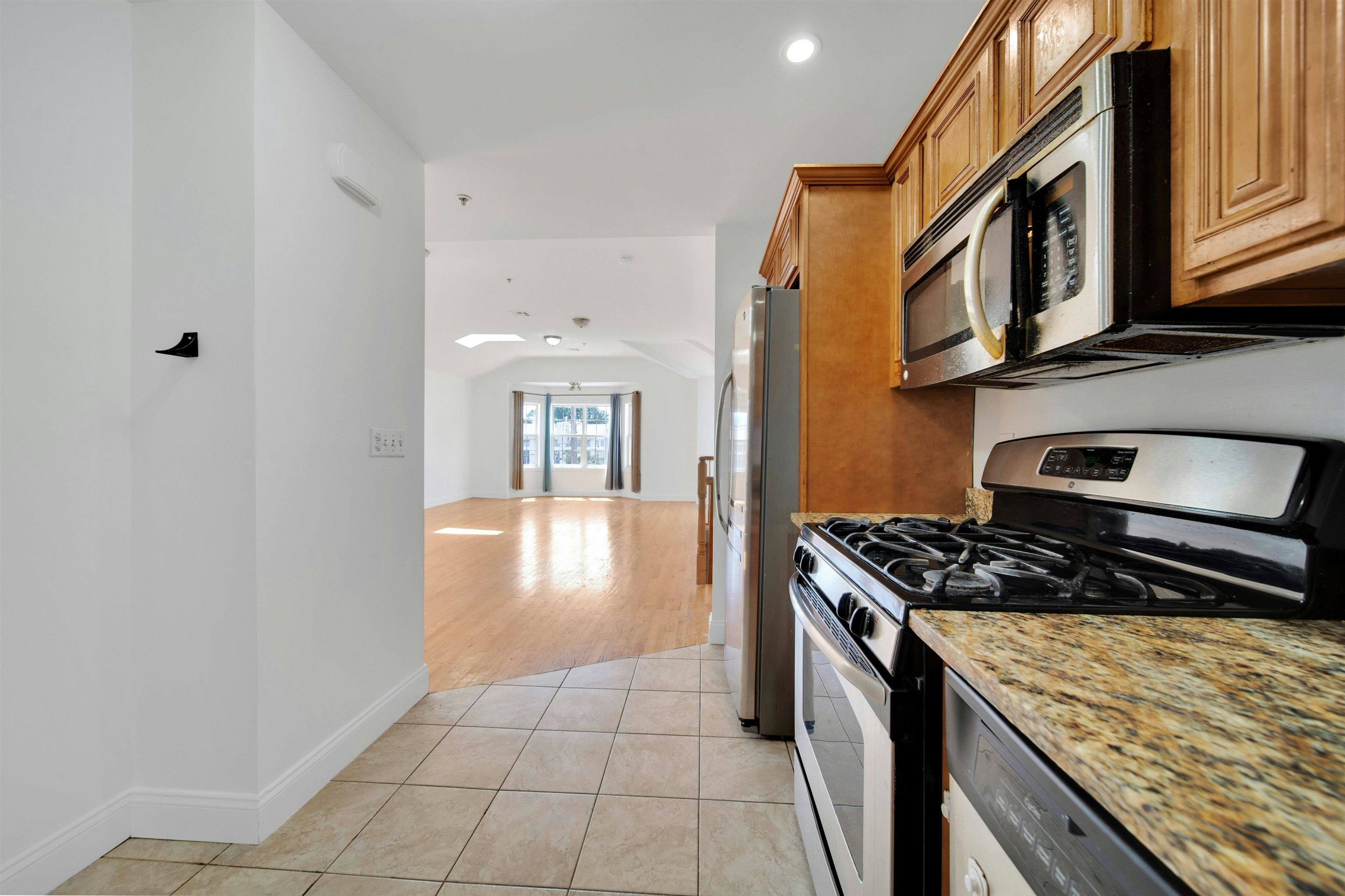230 71ST ST Unit: 102