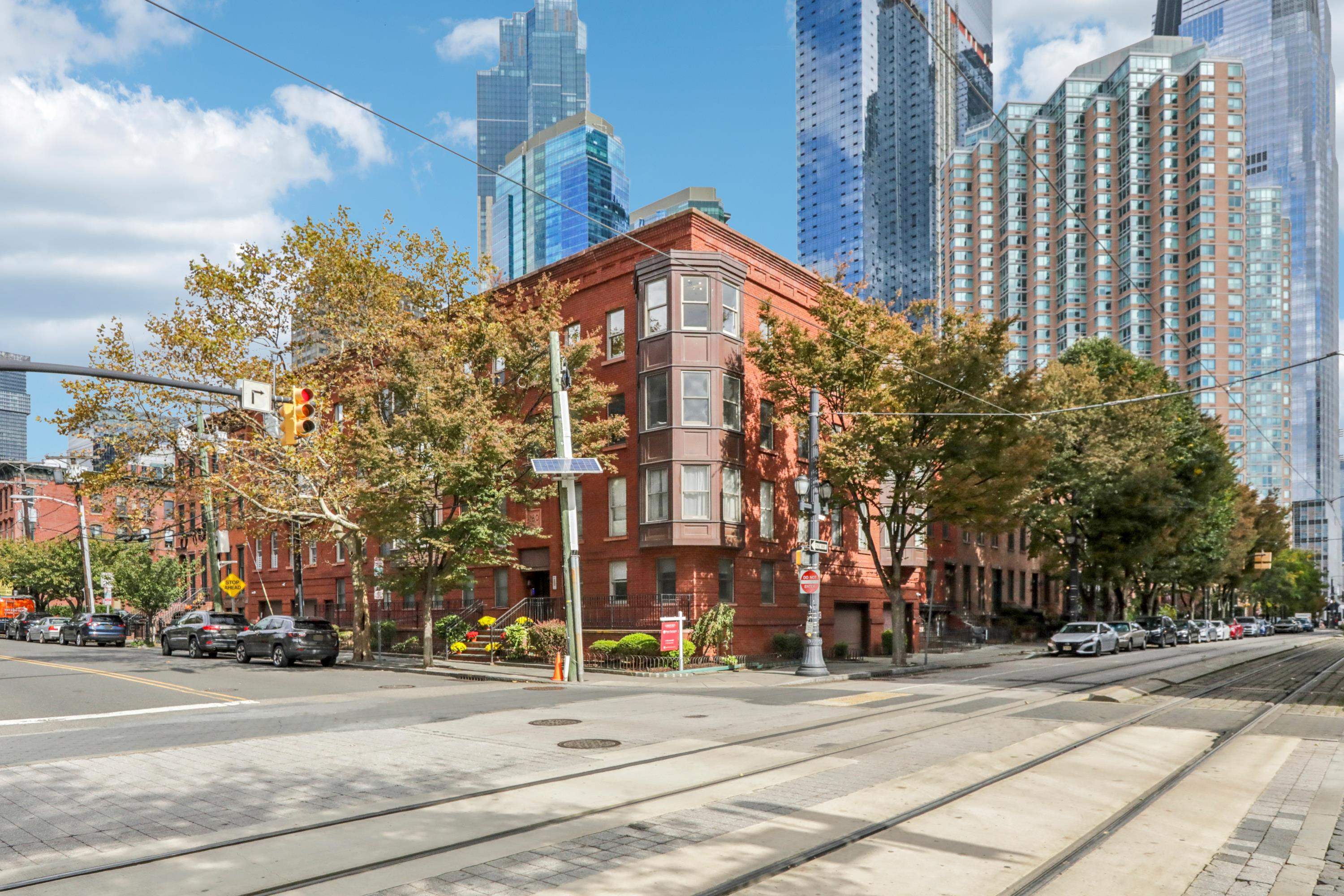 180 WASHINGTON ST Unit: 12