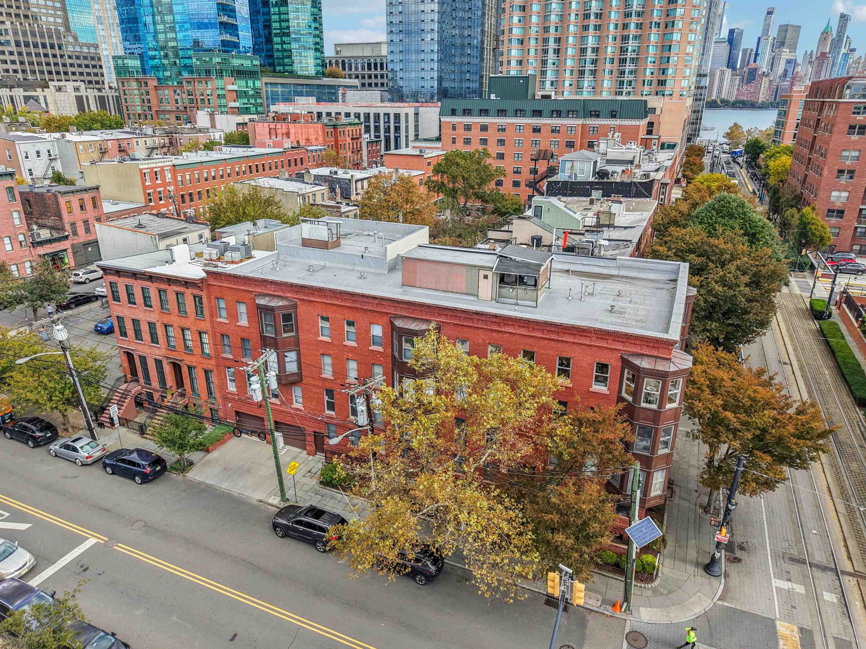 180 WASHINGTON ST Unit: 12