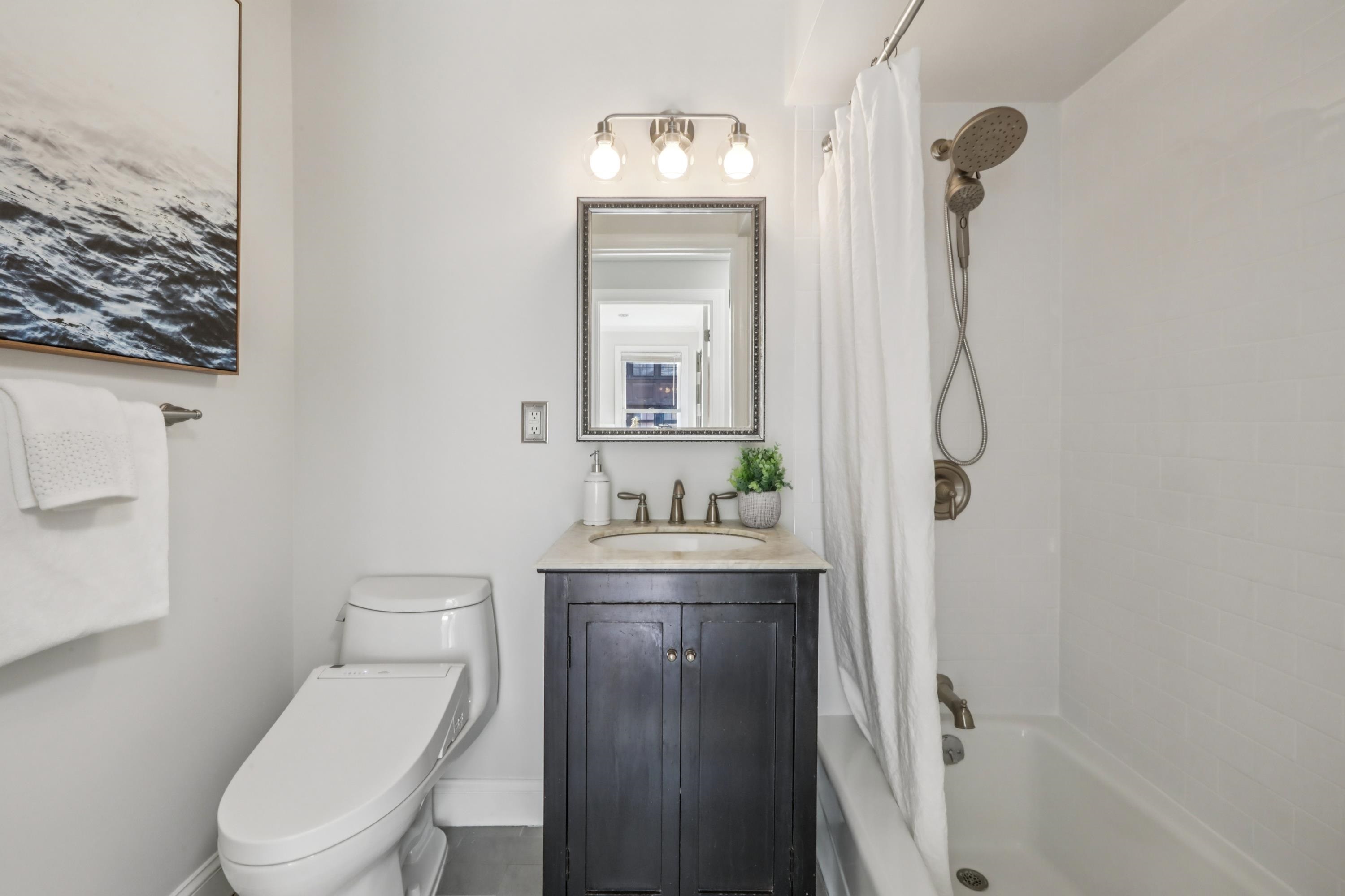 180 WASHINGTON ST Unit: 12