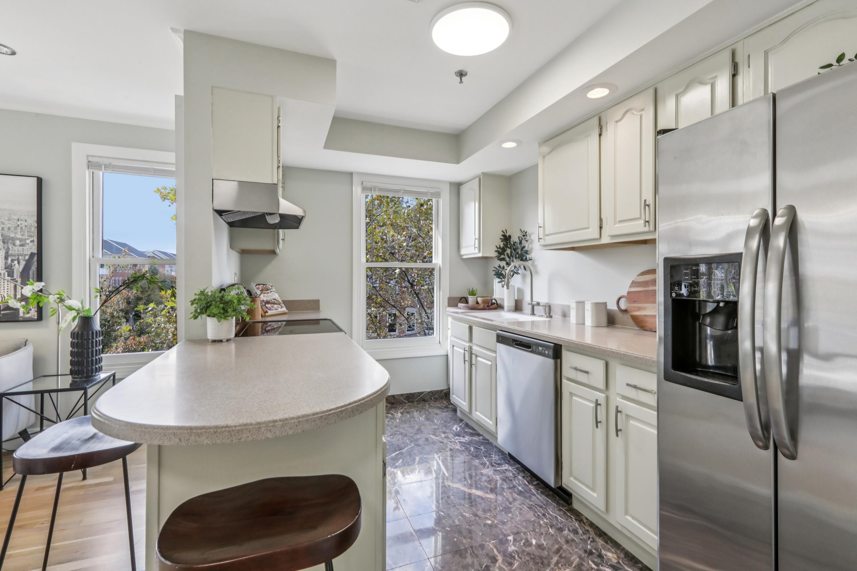 180 WASHINGTON ST Unit: 12