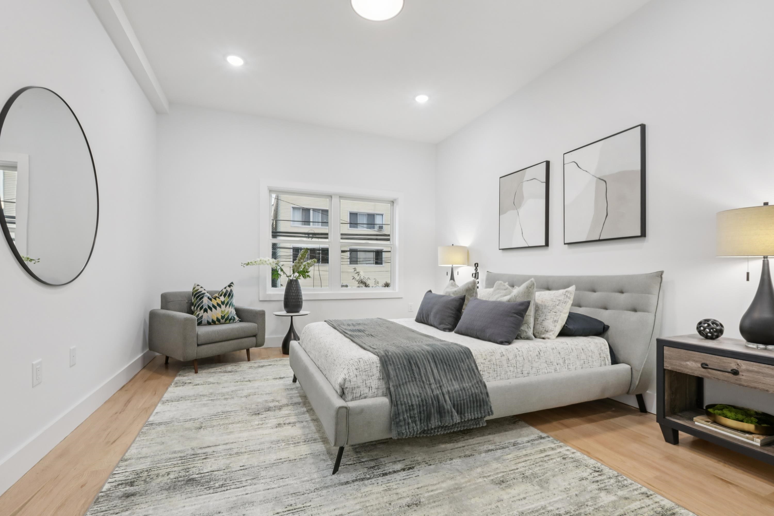 78 BEACON AVE Unit: 2