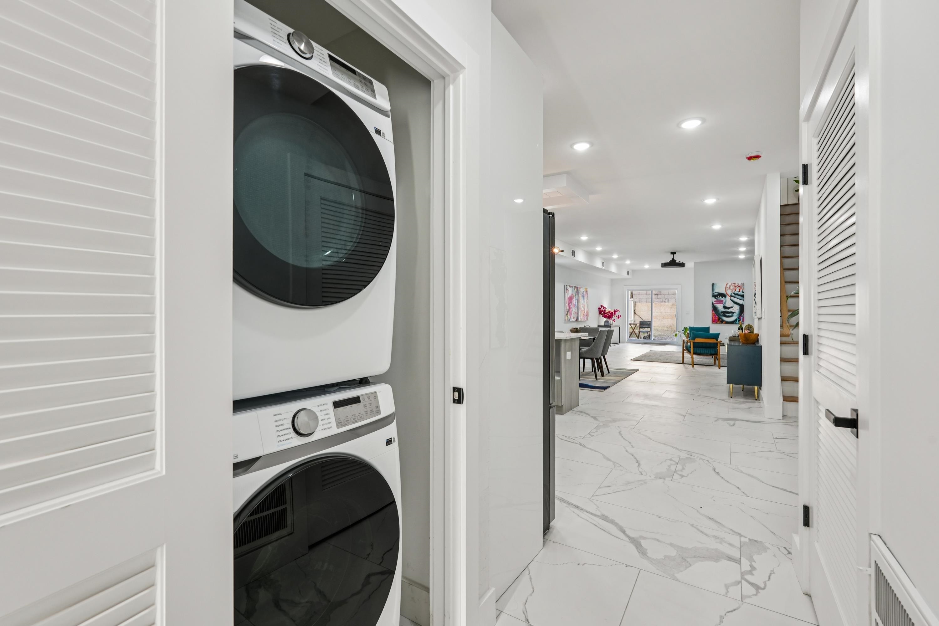 78 BEACON AVE Unit: 1