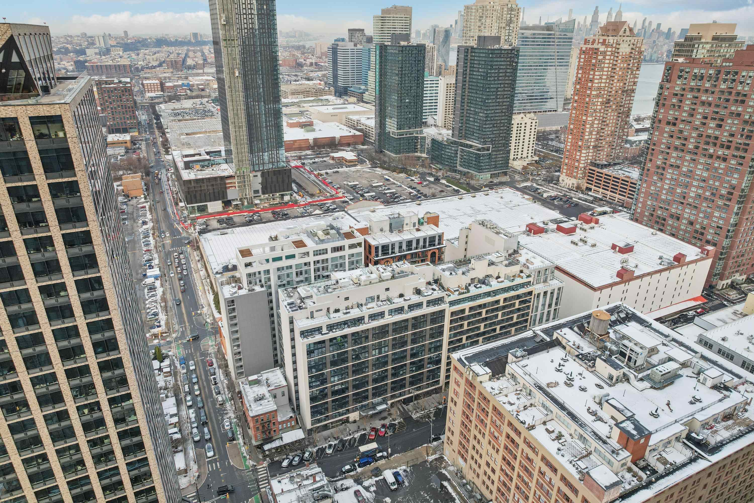 160 1ST ST Unit: 1013