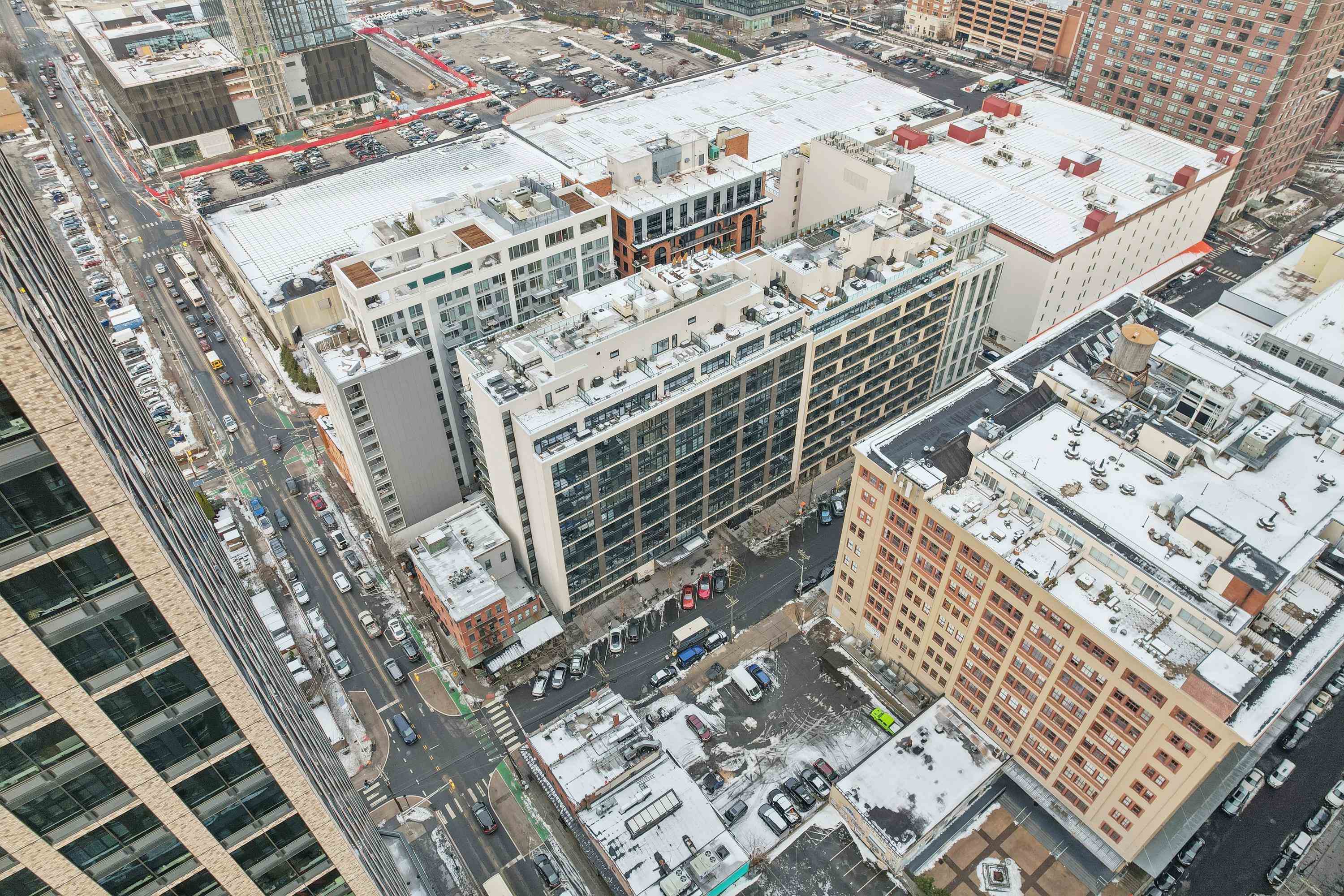 160 1ST ST Unit: 1013