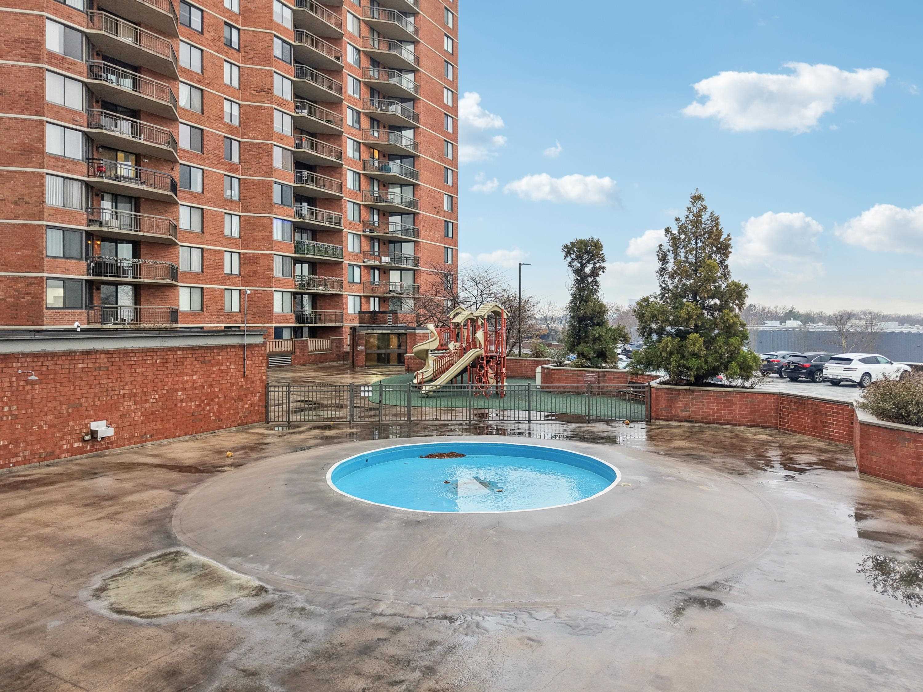 530 HARMON COVE TOWER Unit: 530