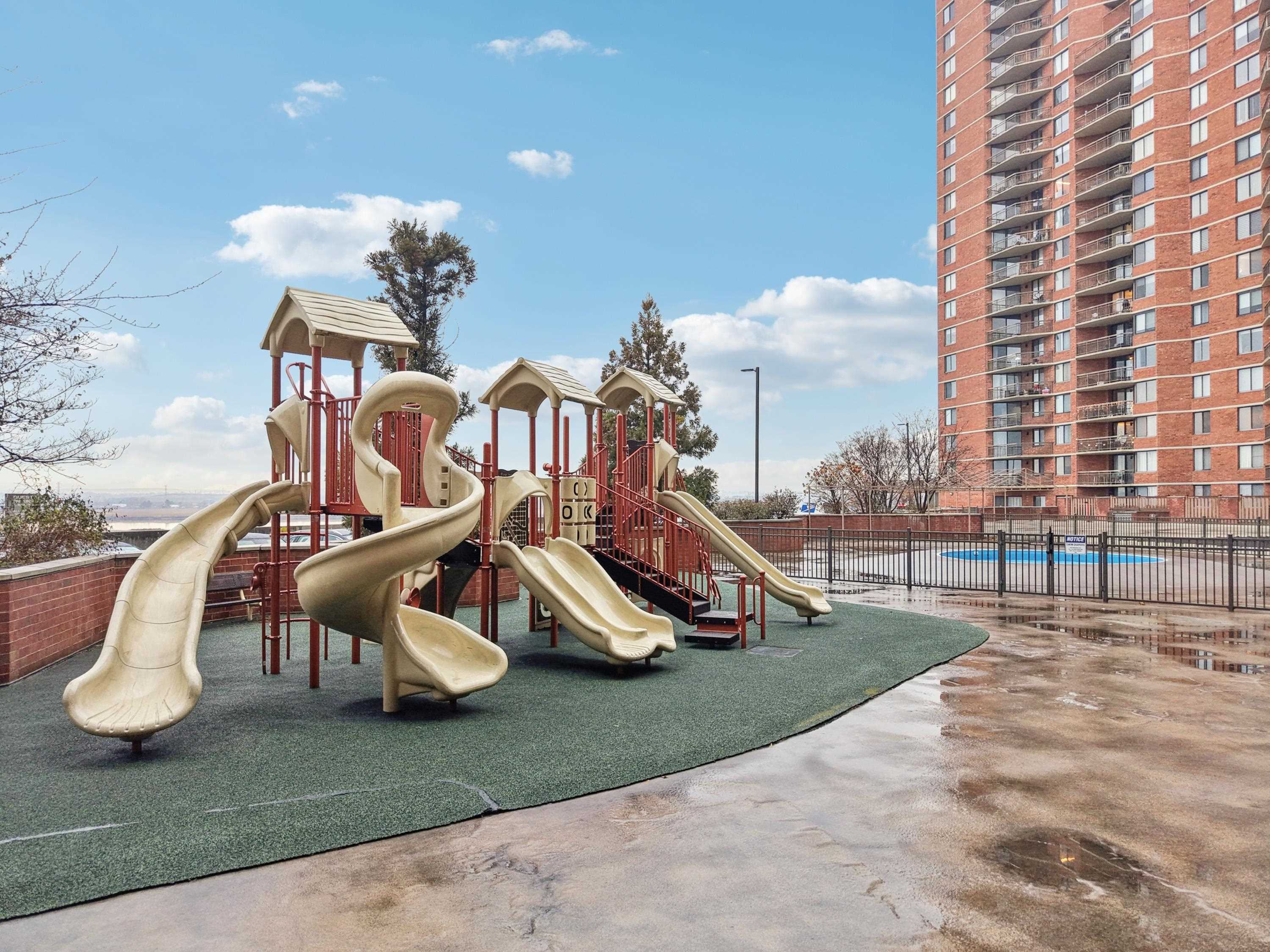 530 HARMON COVE TOWER Unit: 530