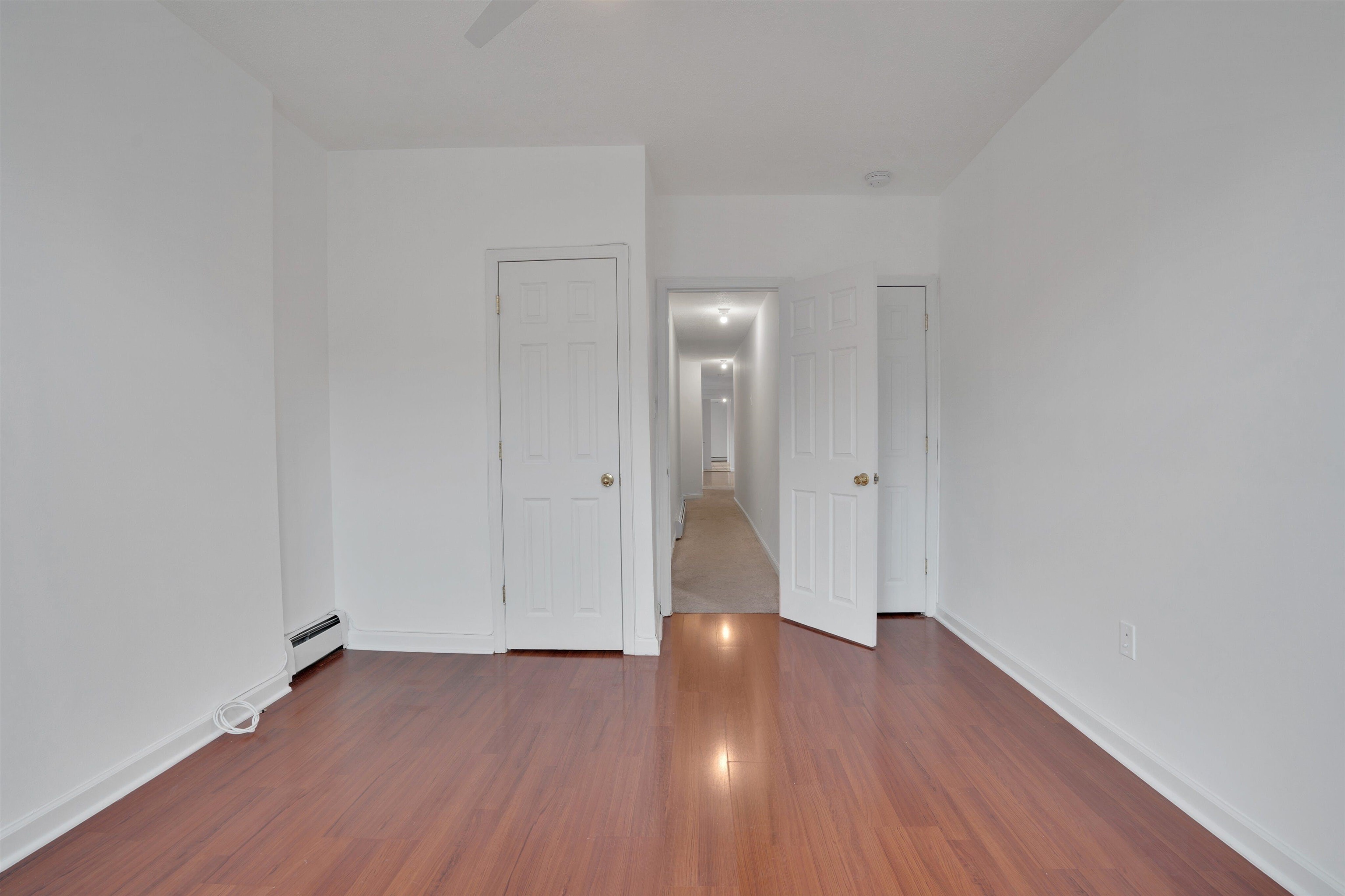 811 MONTGOMERY ST Unit: 2L
