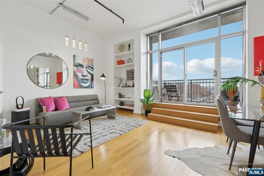 689 Luis Munoz Marin Boulevard 1003