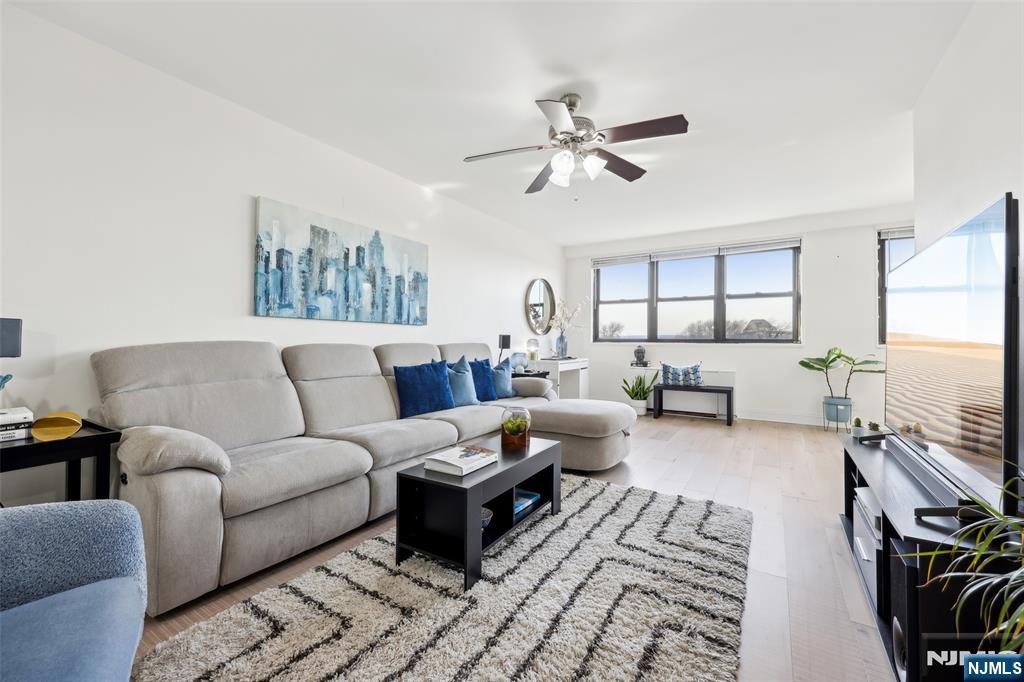 1225 Kennedy Boulevard 304