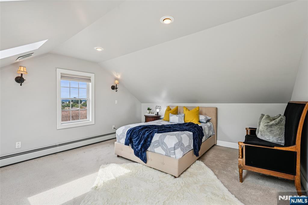 64 Manner Avenue