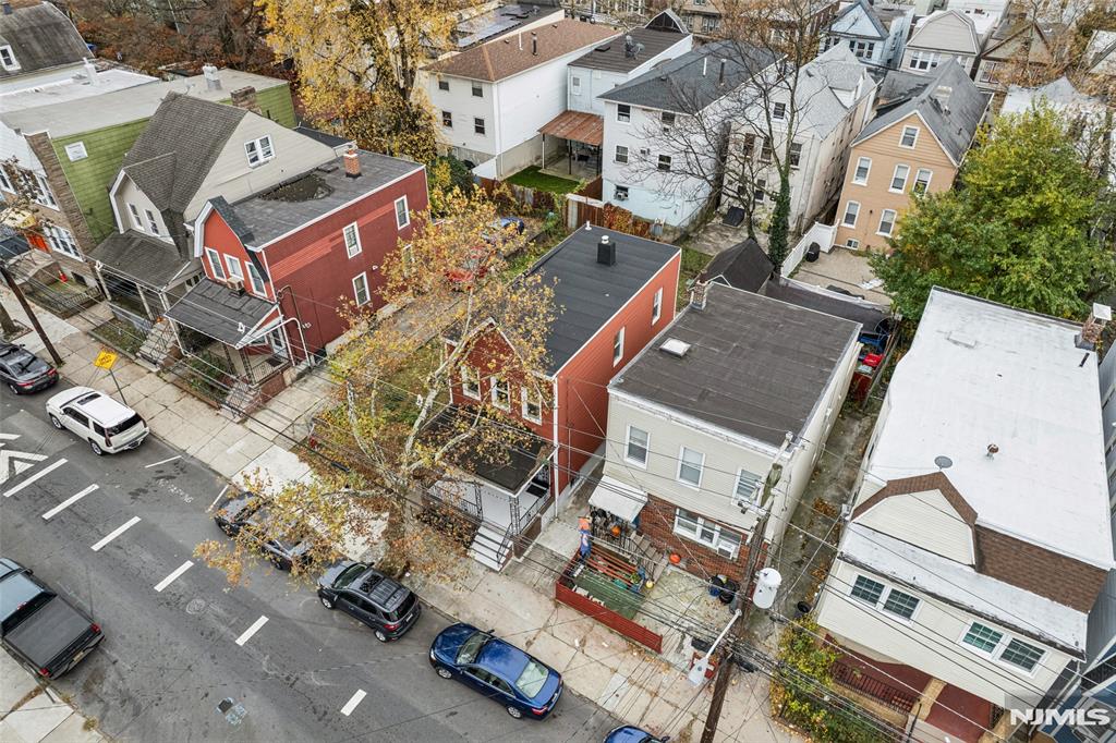 299 Claremont Avenue