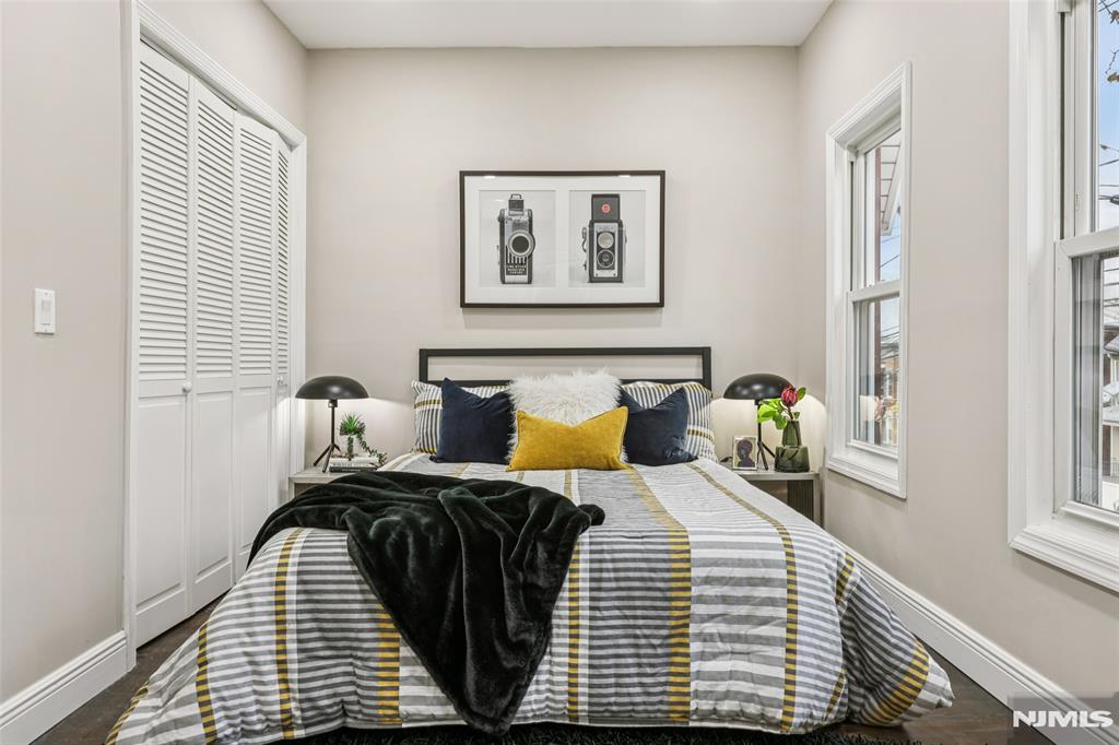 299 Claremont Avenue