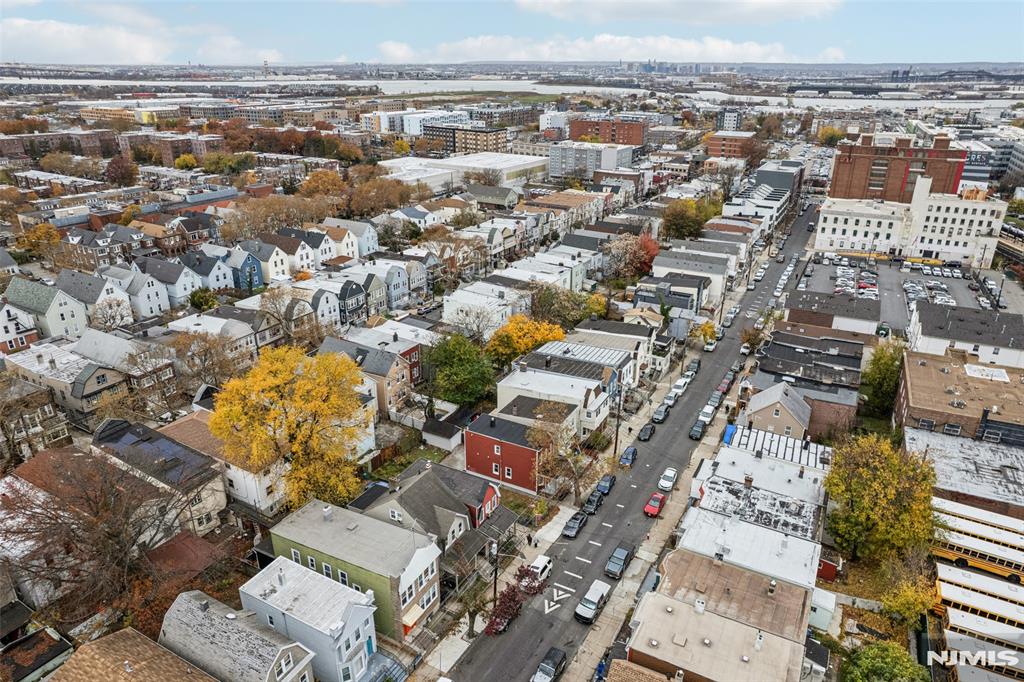 299 Claremont Avenue