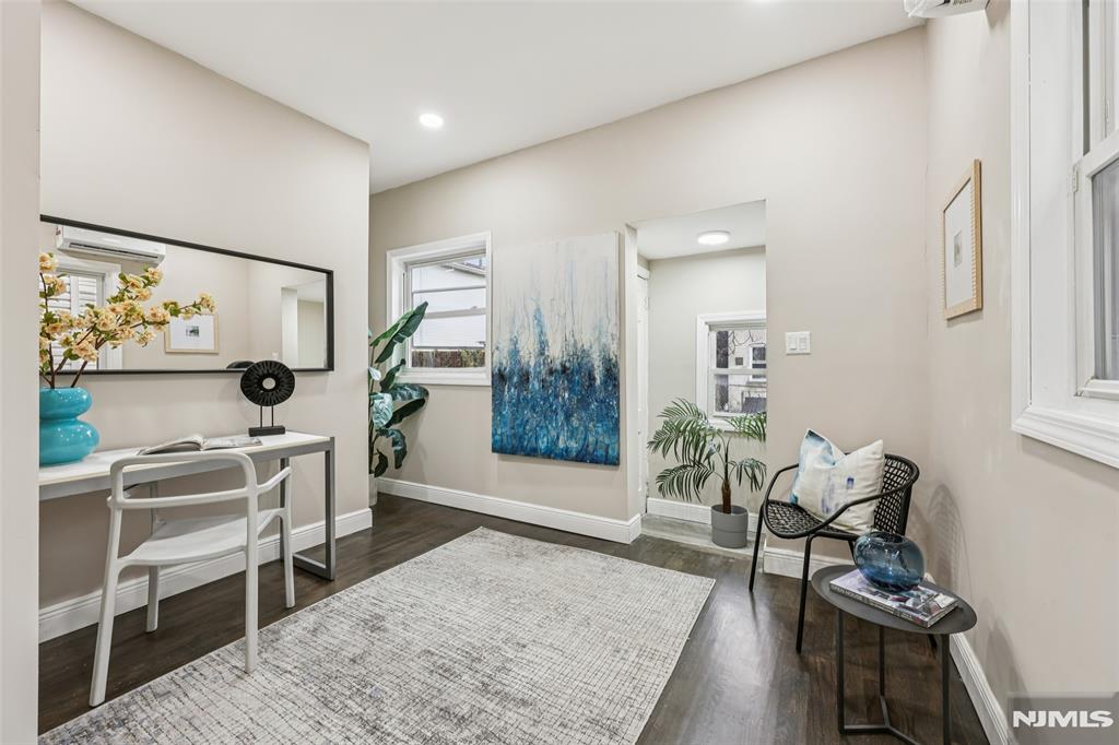 299 Claremont Avenue