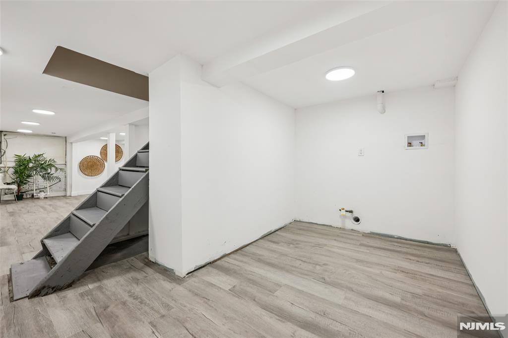 299 Claremont Avenue