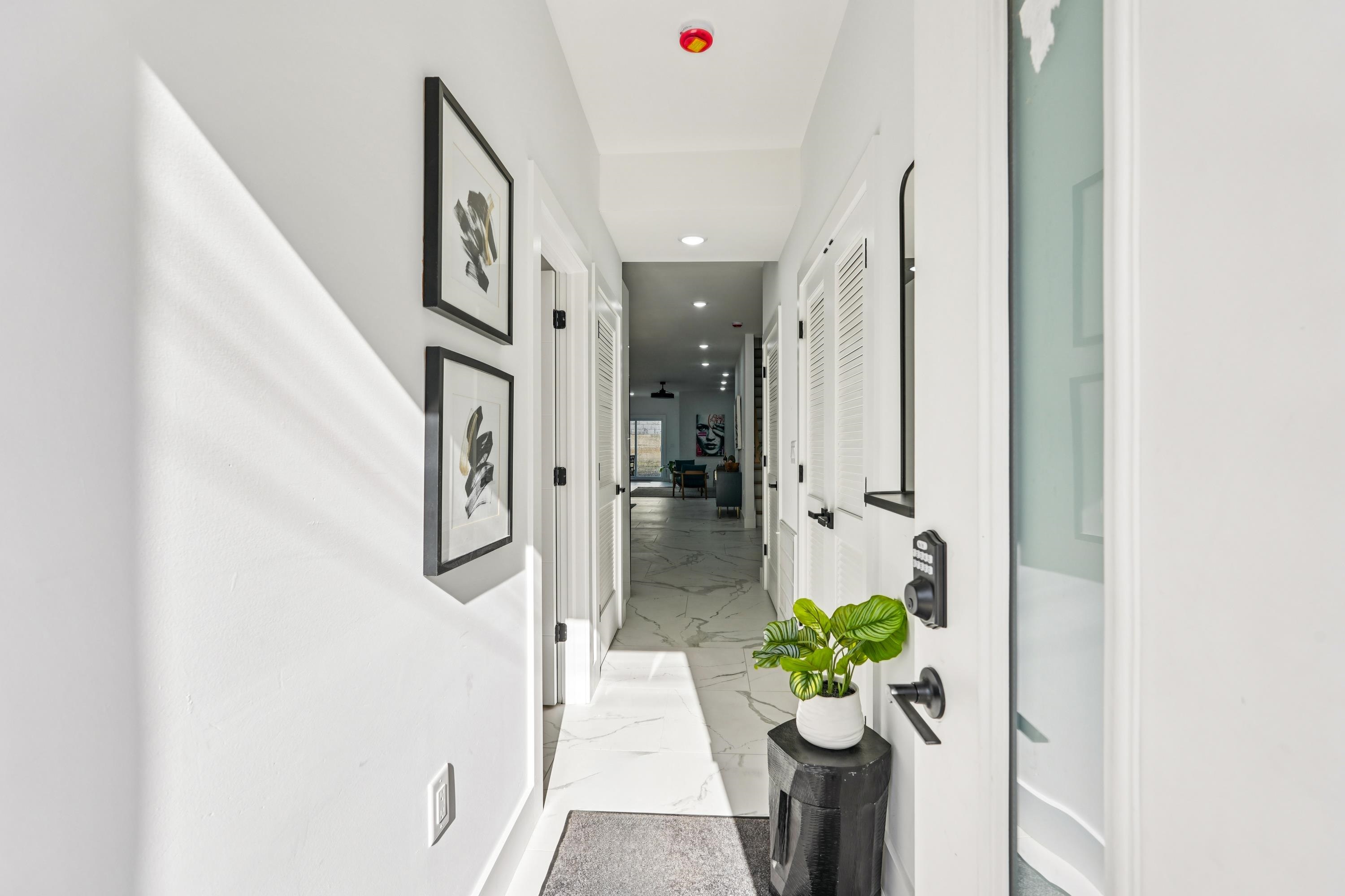 78 BEACON AVE Unit: 1