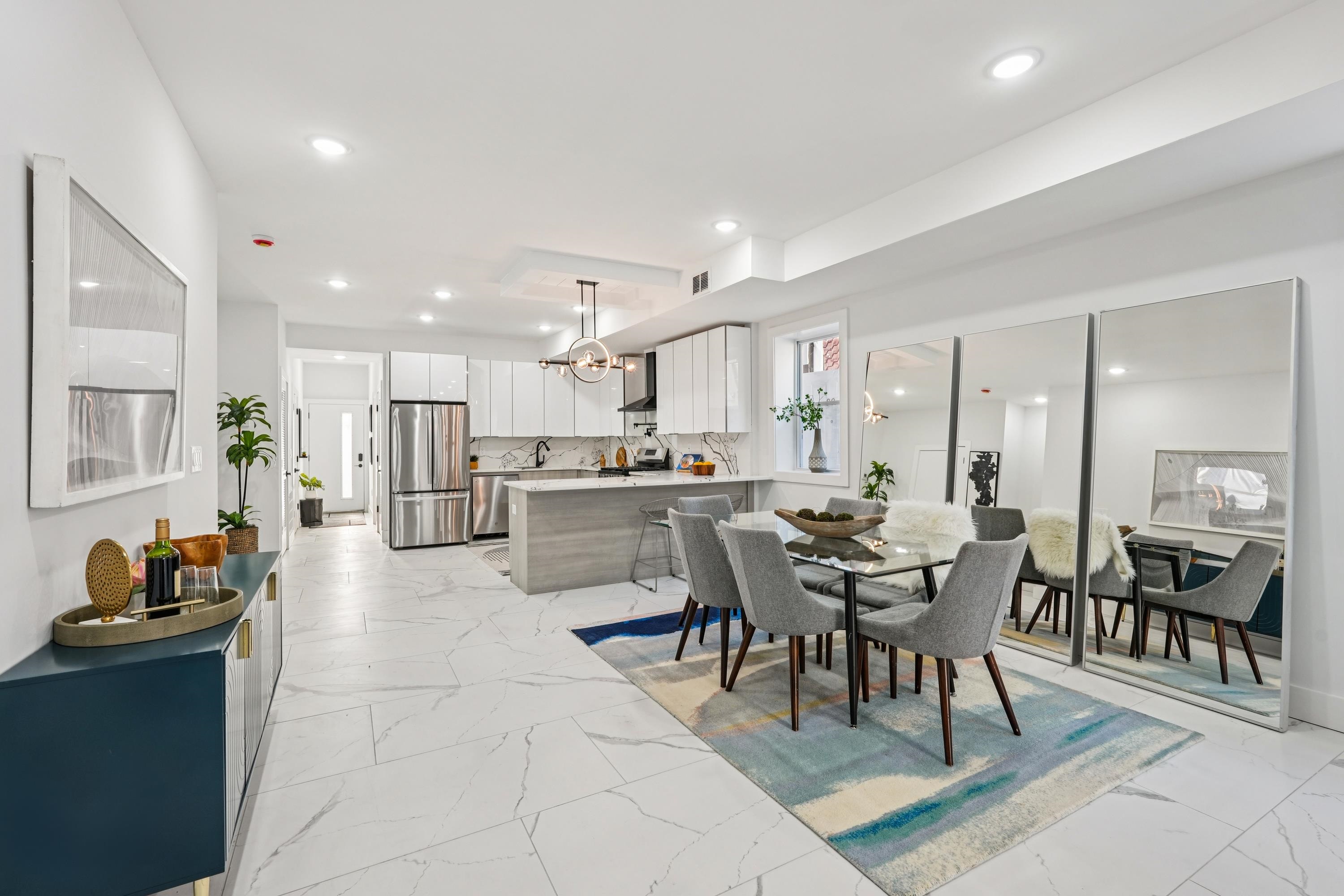 78 BEACON AVE Unit: 1