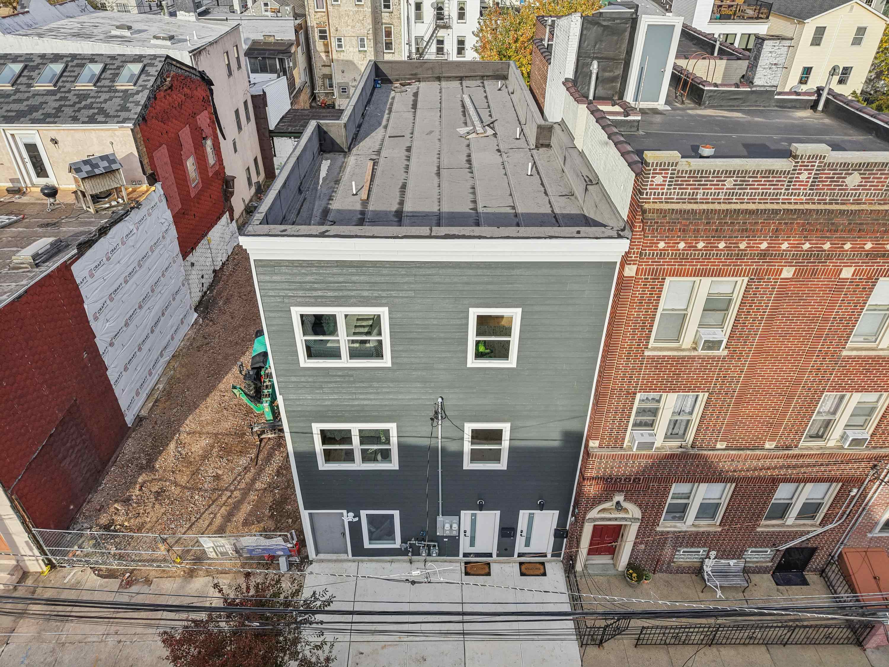 78 BEACON AVE Unit: 1