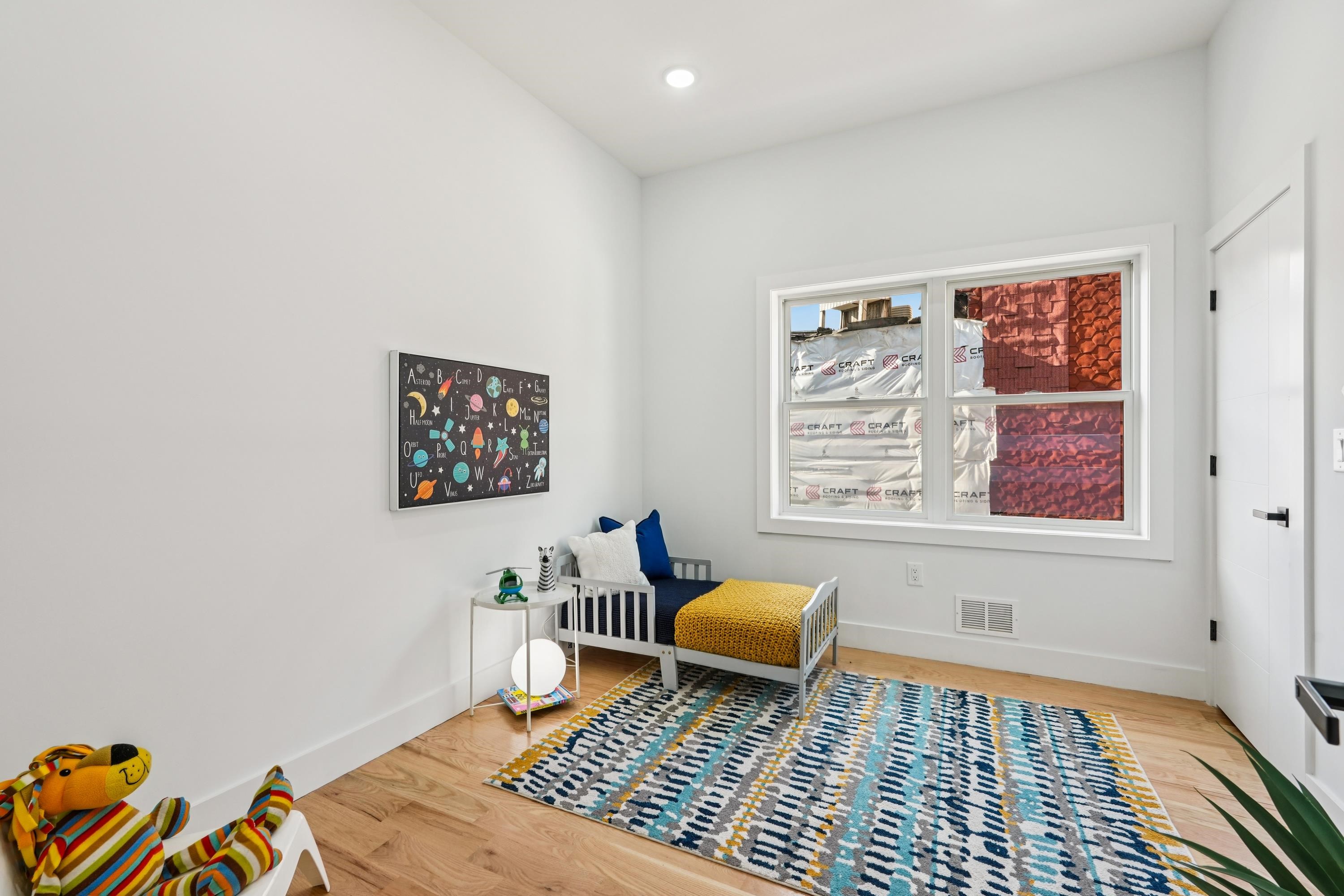 78 BEACON AVE Unit: 1