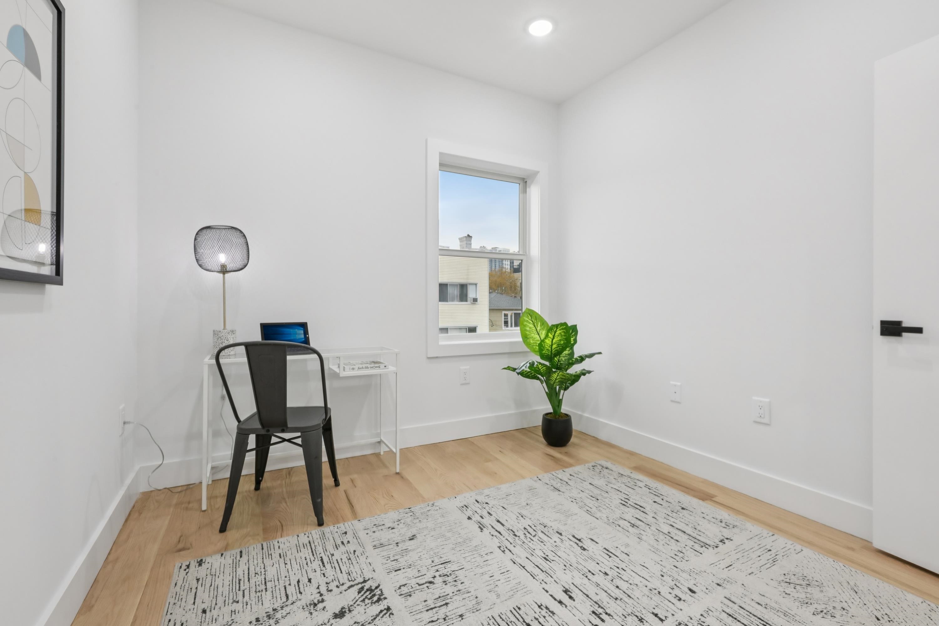 78 BEACON AVE Unit: 2