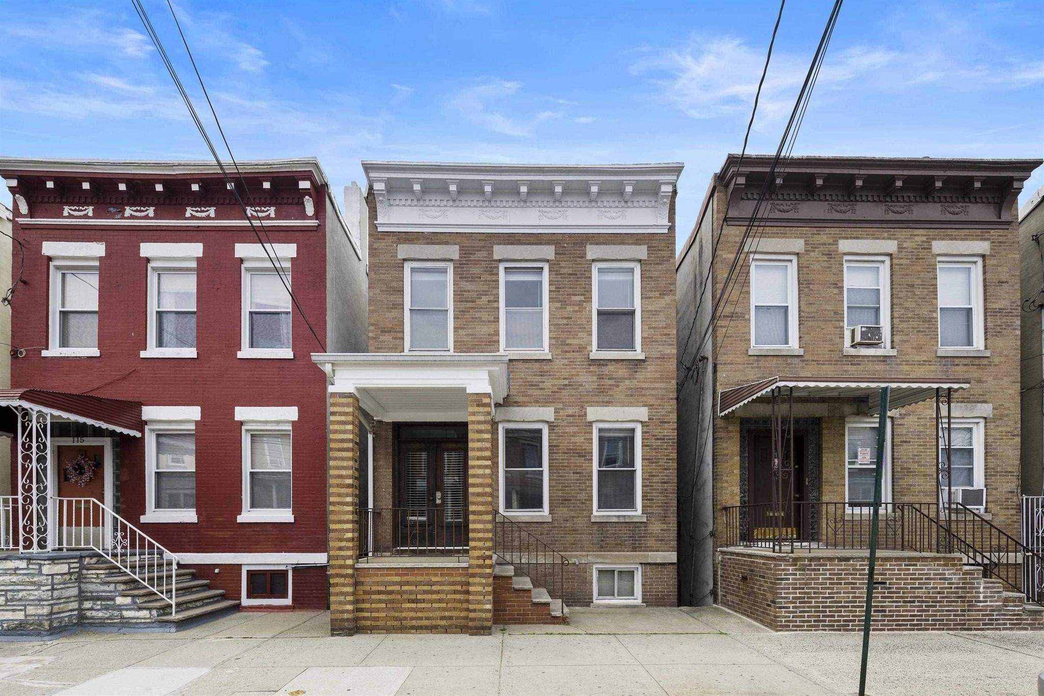 117 57TH ST Unit: 2
