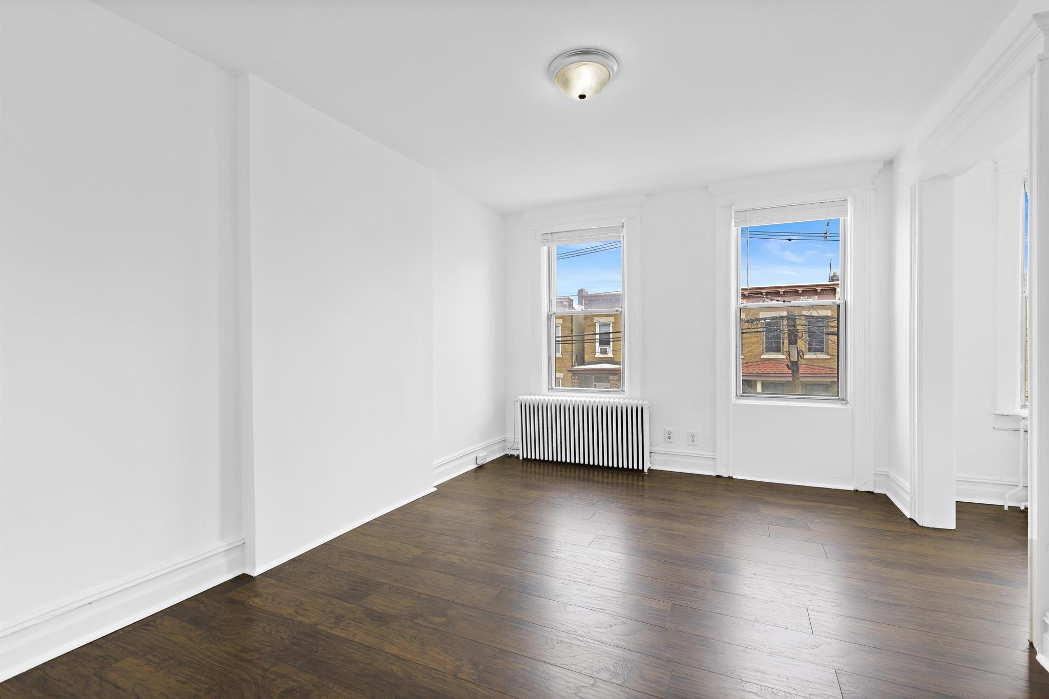 117 57TH ST Unit: 2